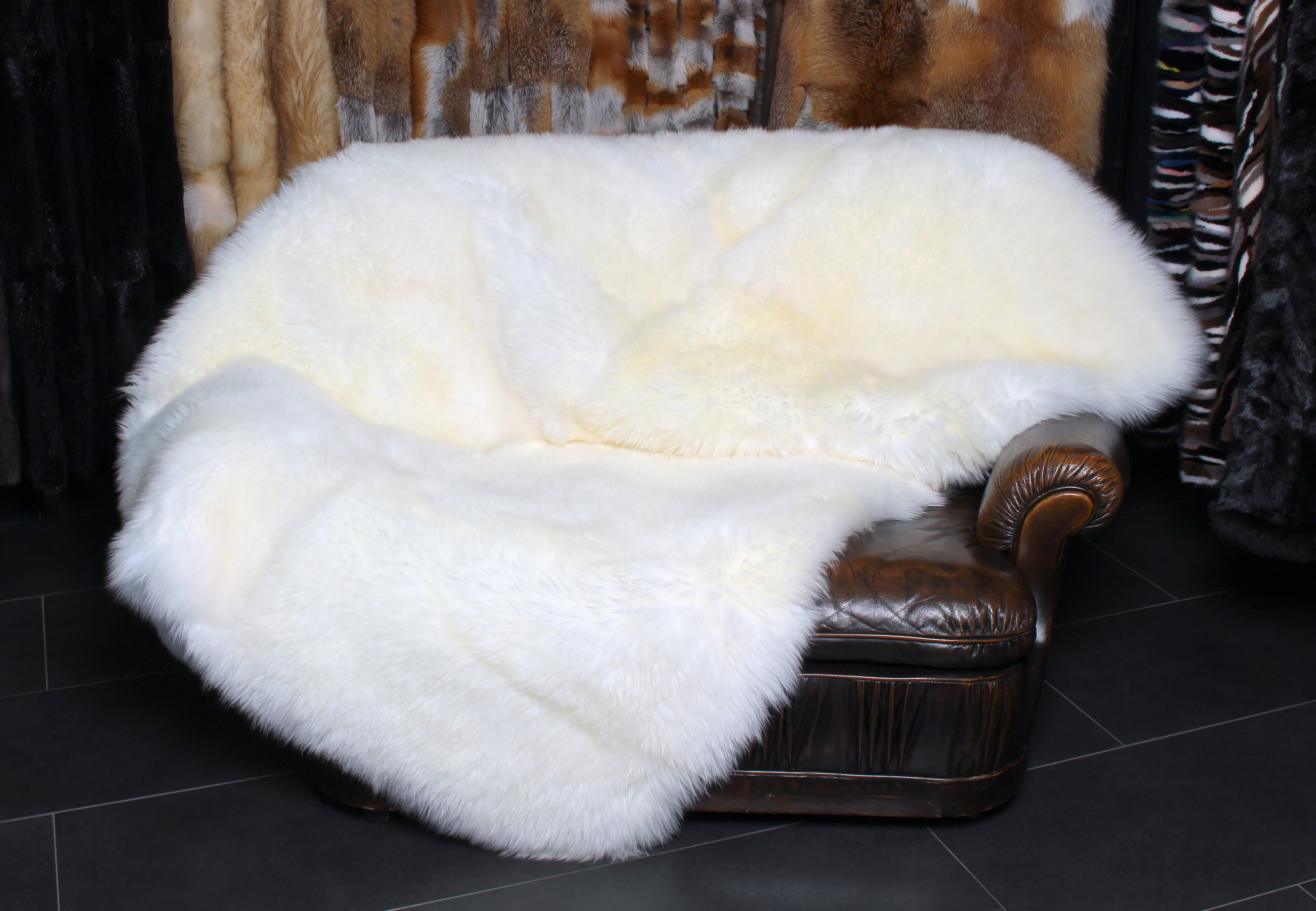 Genuine Lamb Fur Throw Premium