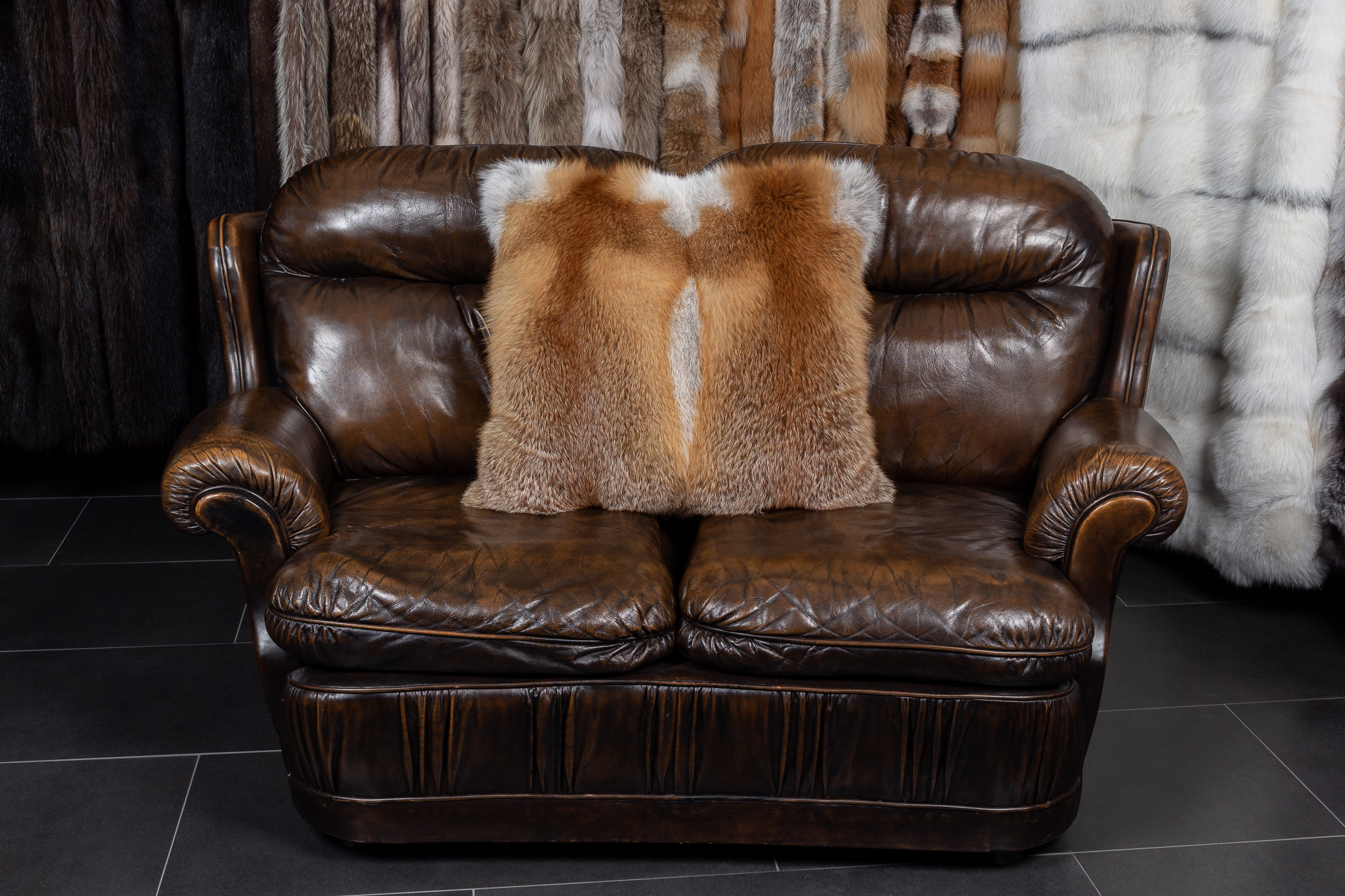 Cozy Red Fox Fur Pillow - Real Fur