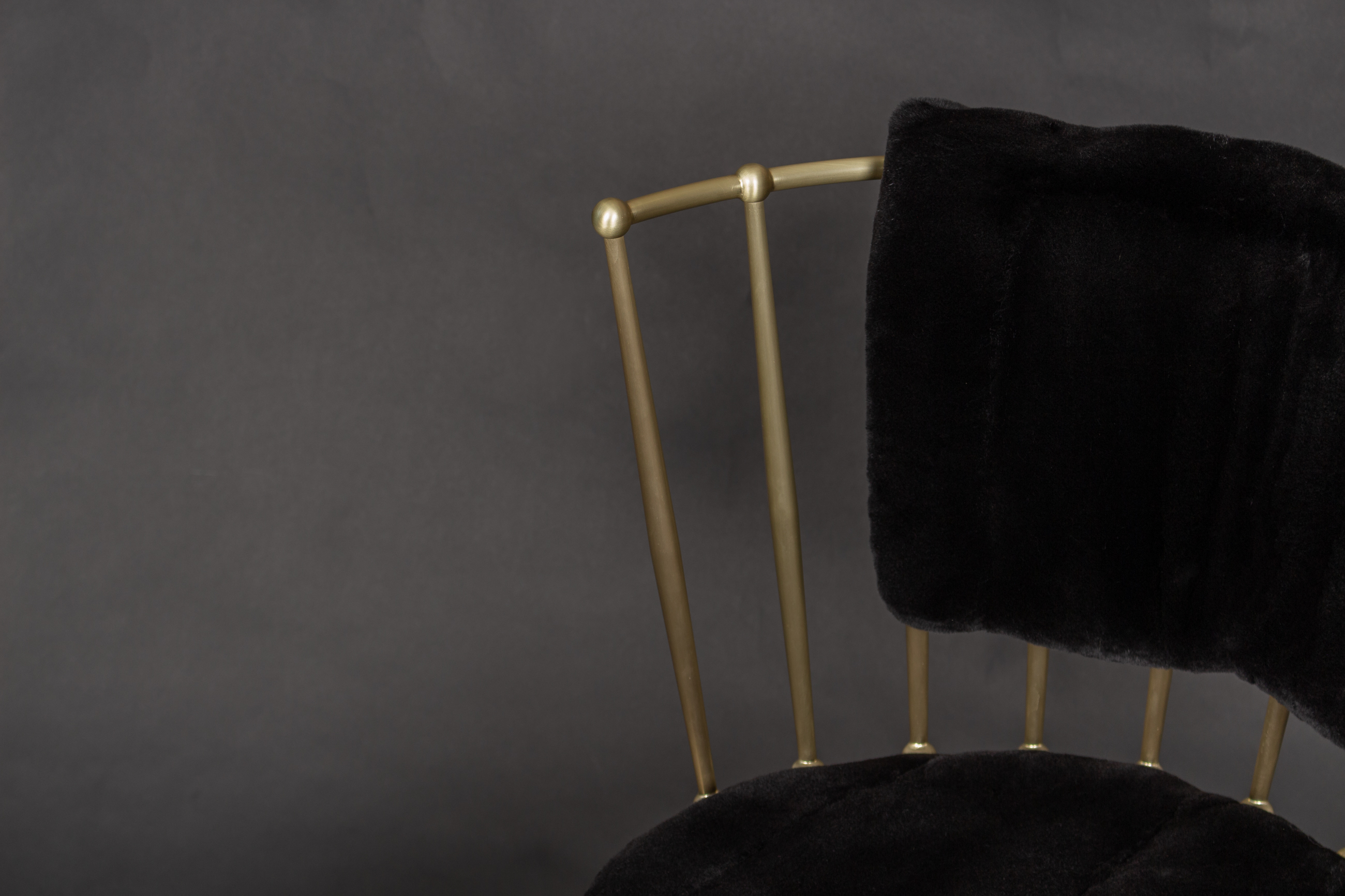 Plucked Mink Chair in Black - Cantori