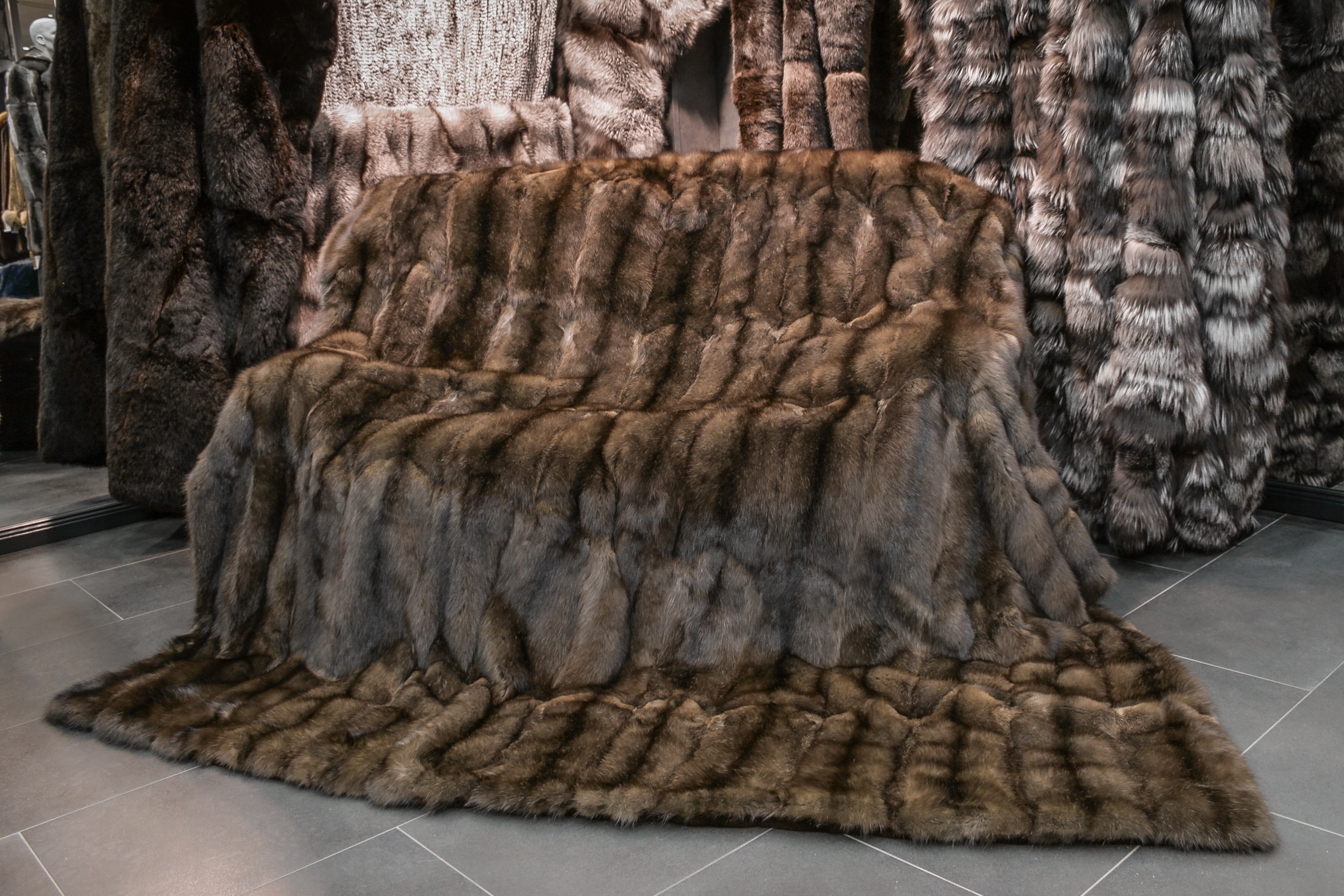 02-591-Zobel-Felldecke-Bargusin-Zobeln-Pelzdecke Russian Sable Fur Blanket