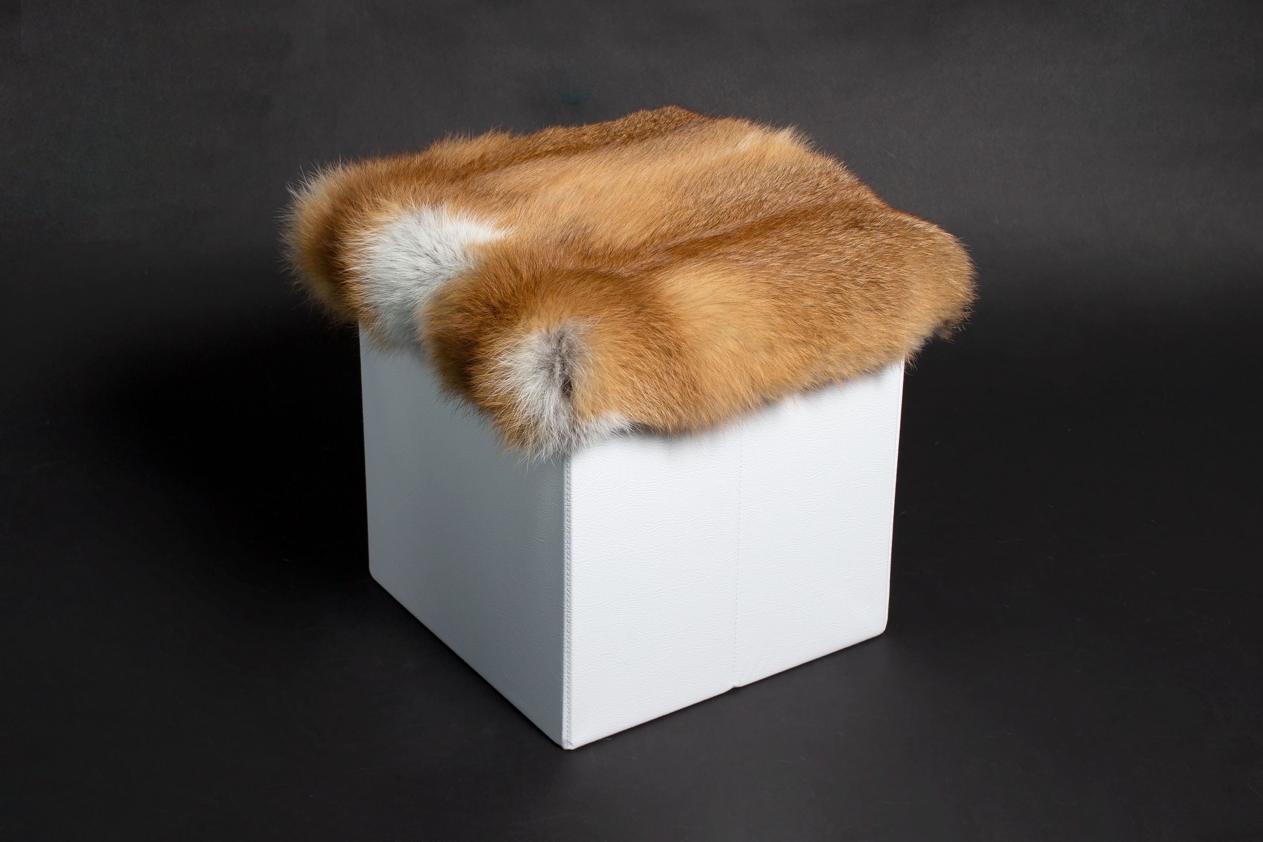Real European Red Fox Fur Rest Seat