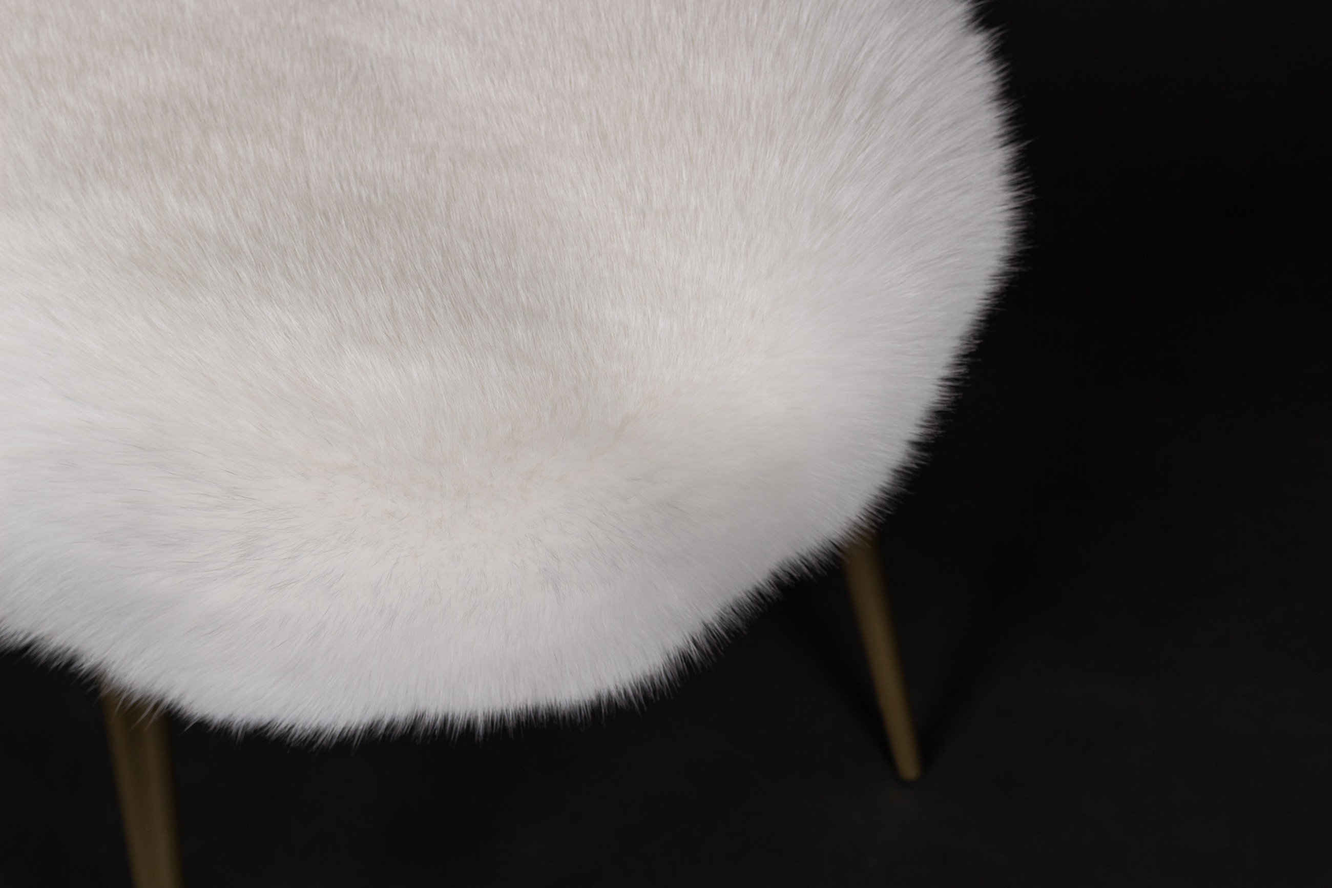 Noble Shadow Fox Chair