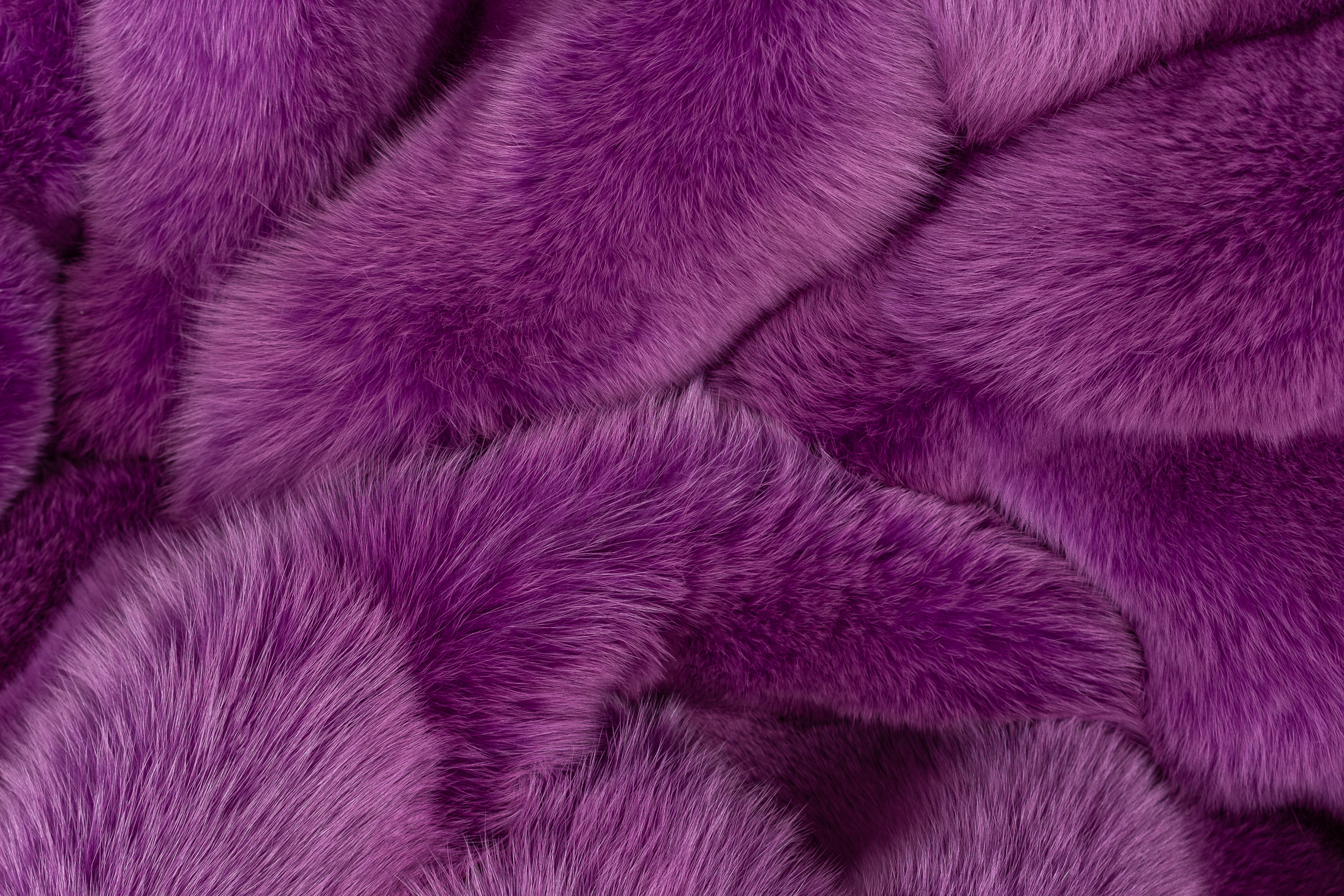 Scandinavian Shadow Fox Fur Throw in Pink