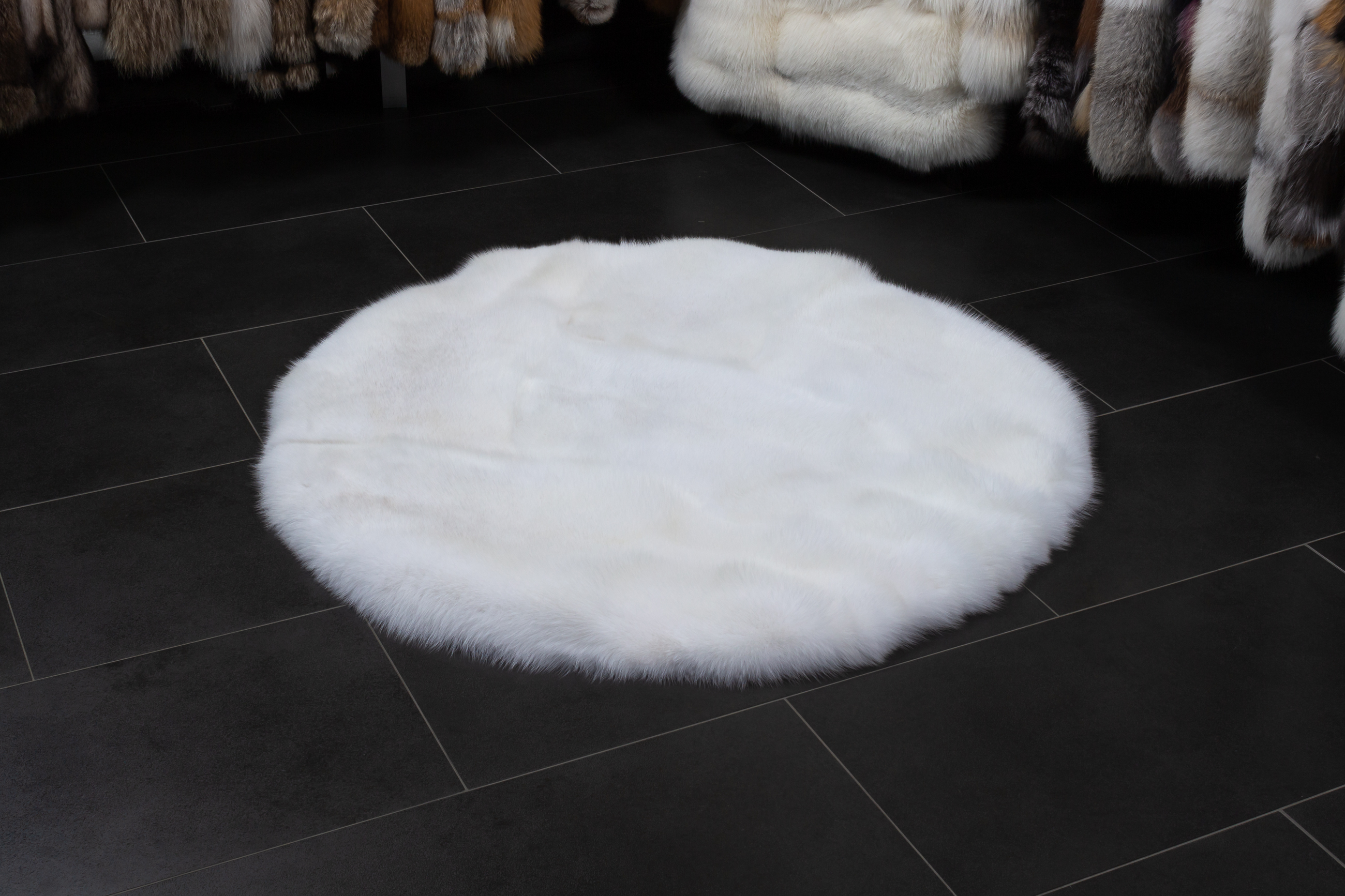 Round Shadow Fox Rug made with Scandinavian Foxes