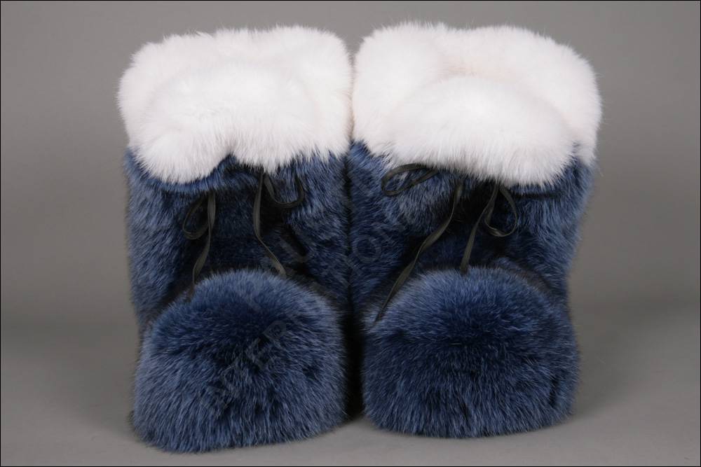 Fur slippers made from shadow fox