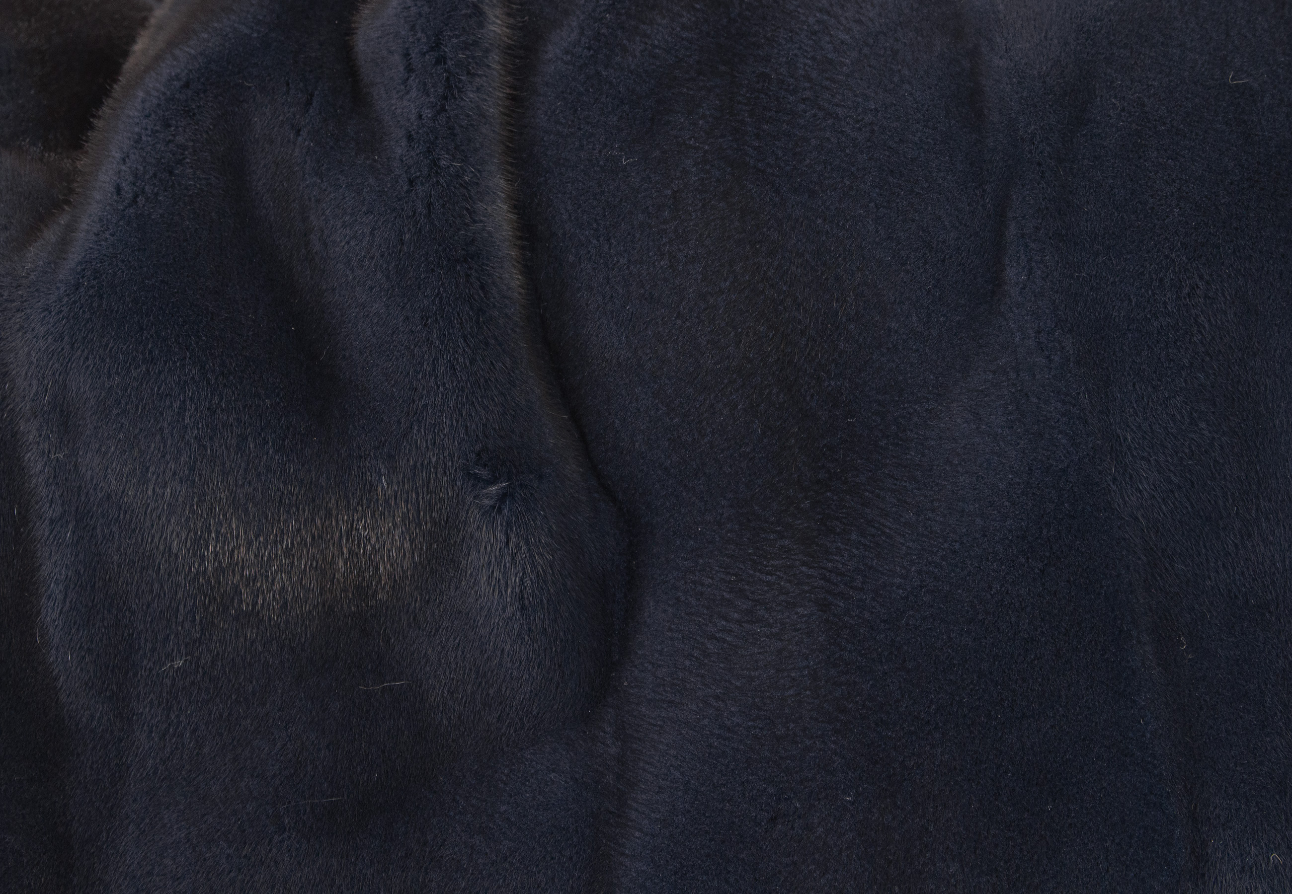 Noble Mink Fur Blanket in navy blue 
