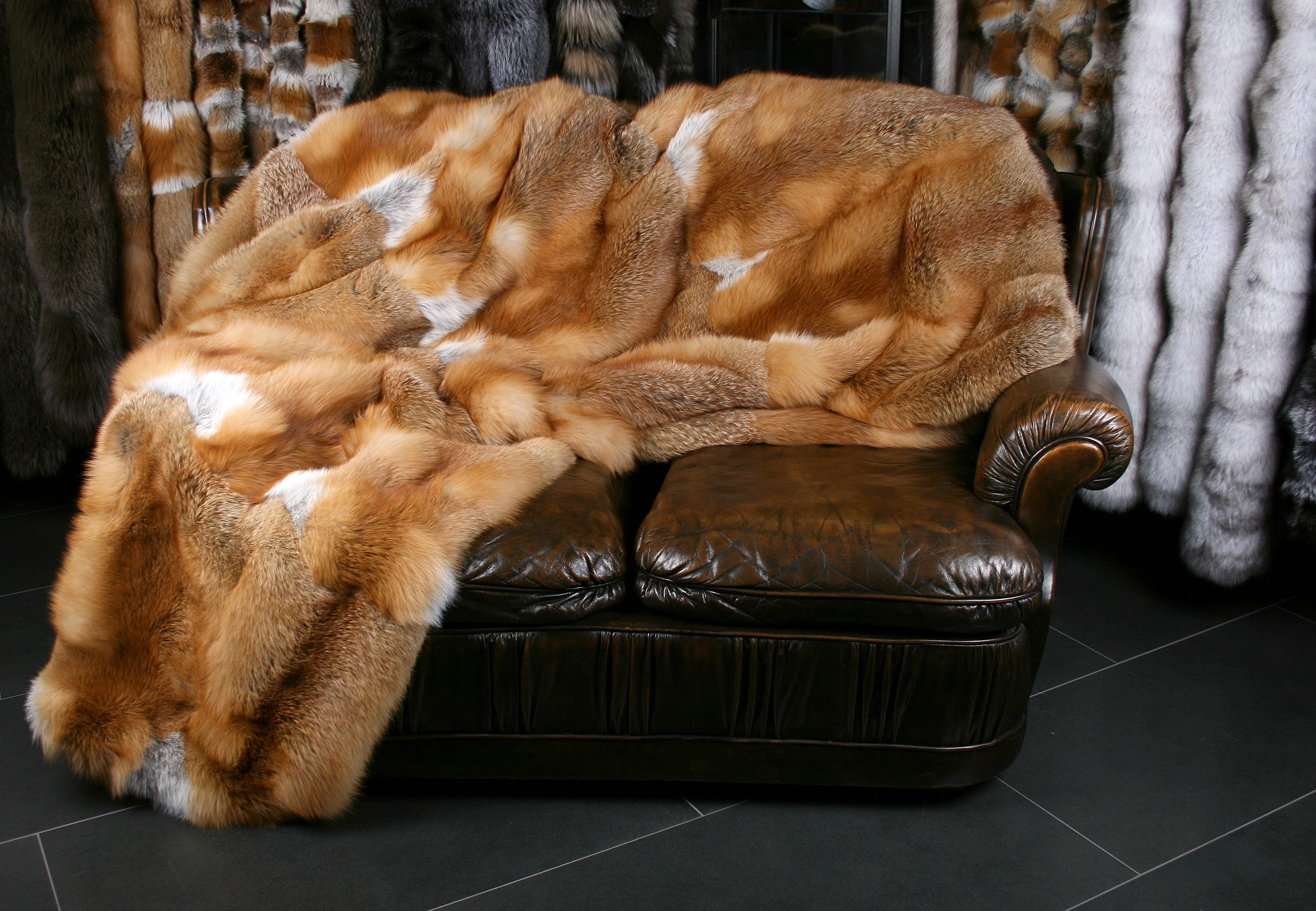 Canadian Red Fox fur blanket natural (Fur Harvesters)