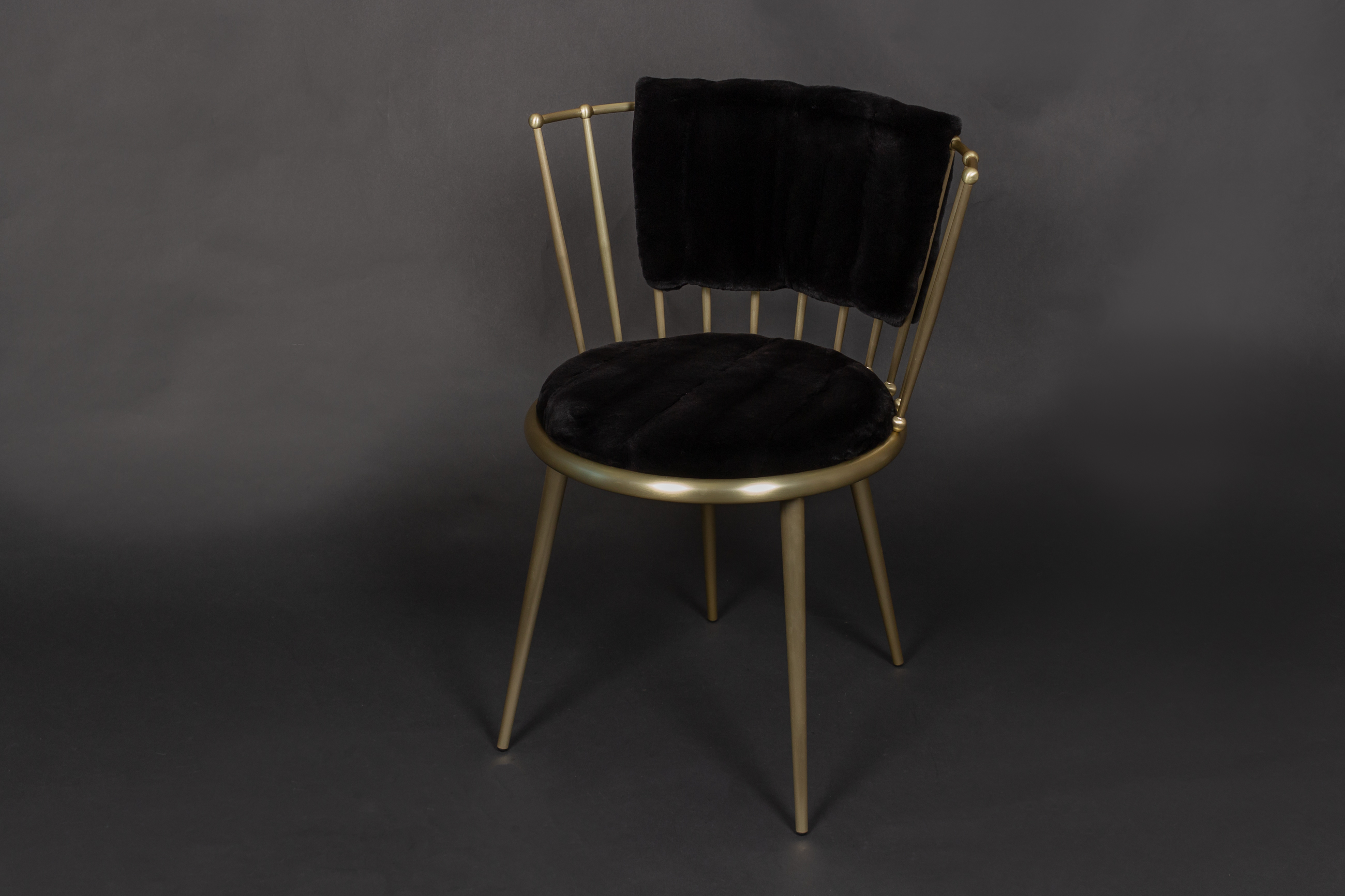 1-6936-Gerupfter-Nerz-Stuhl-in-Schwarz-Cantori Plucked Mink Chair in Black - Cantori