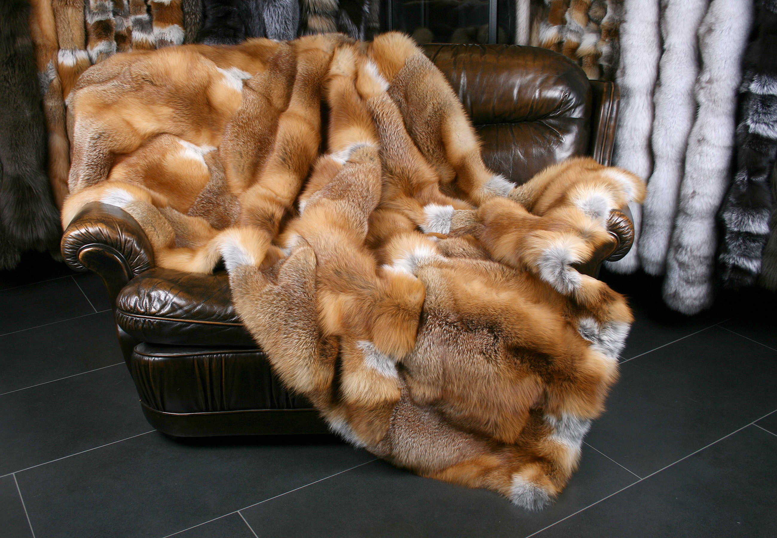 Canadian Red Fox fur blanket natural (Fur Harvesters)