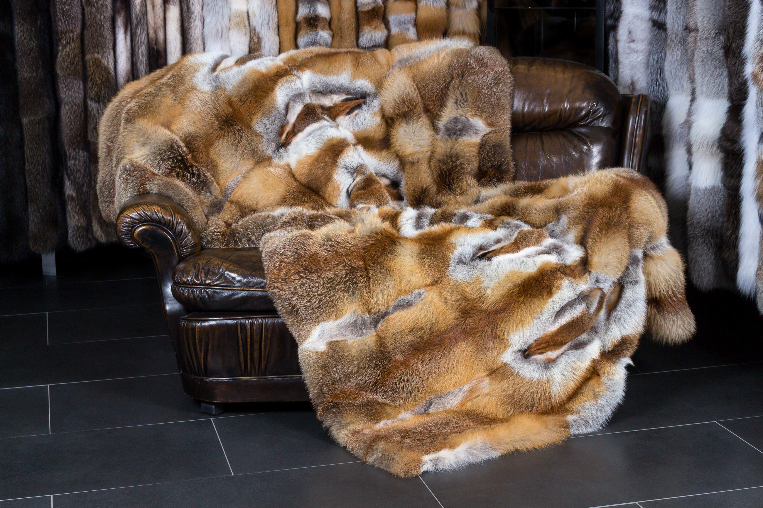 European Red Fox Fur Throw - Light-Type