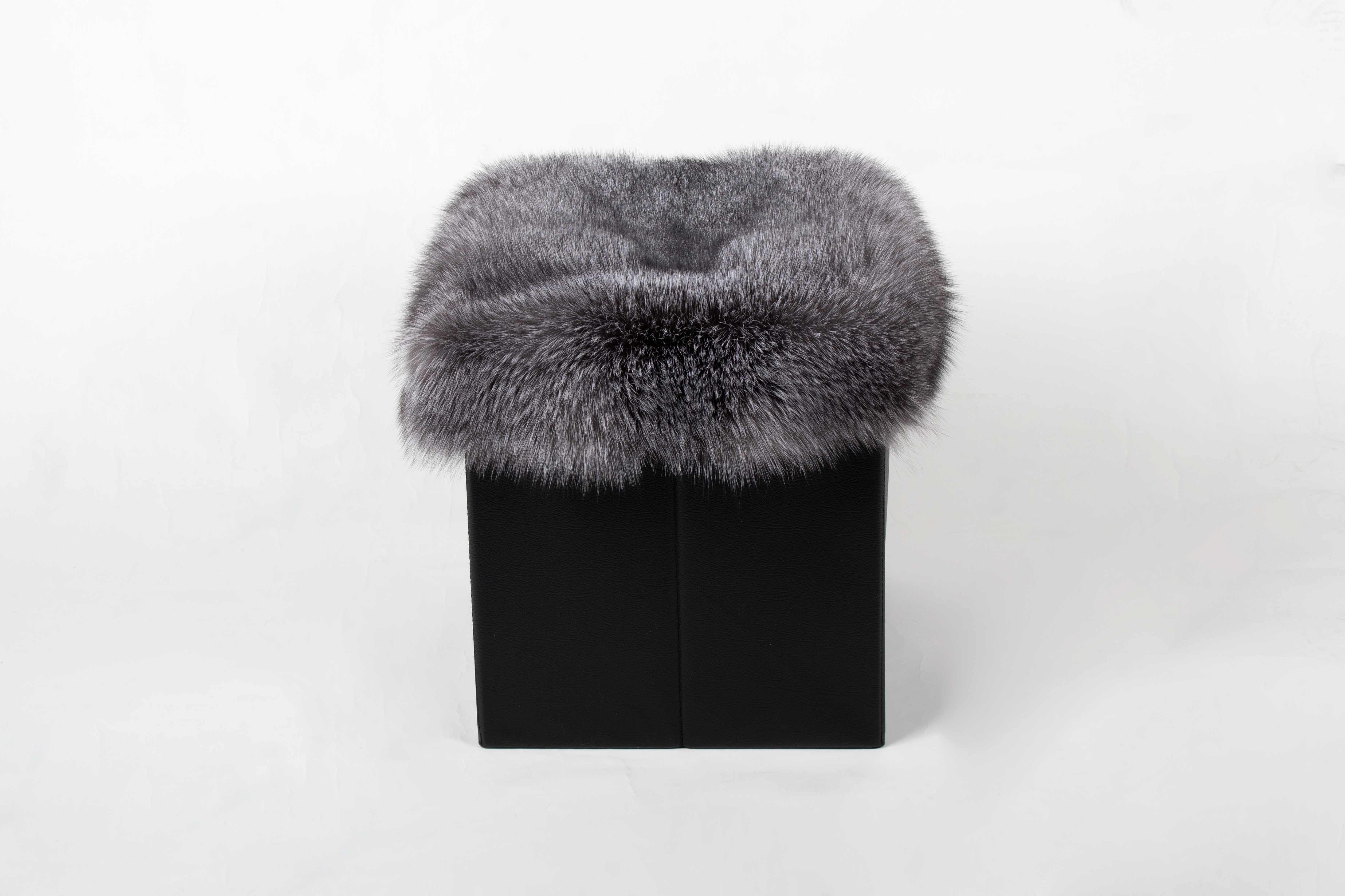 Blue Frost Fox Cube Real Fur