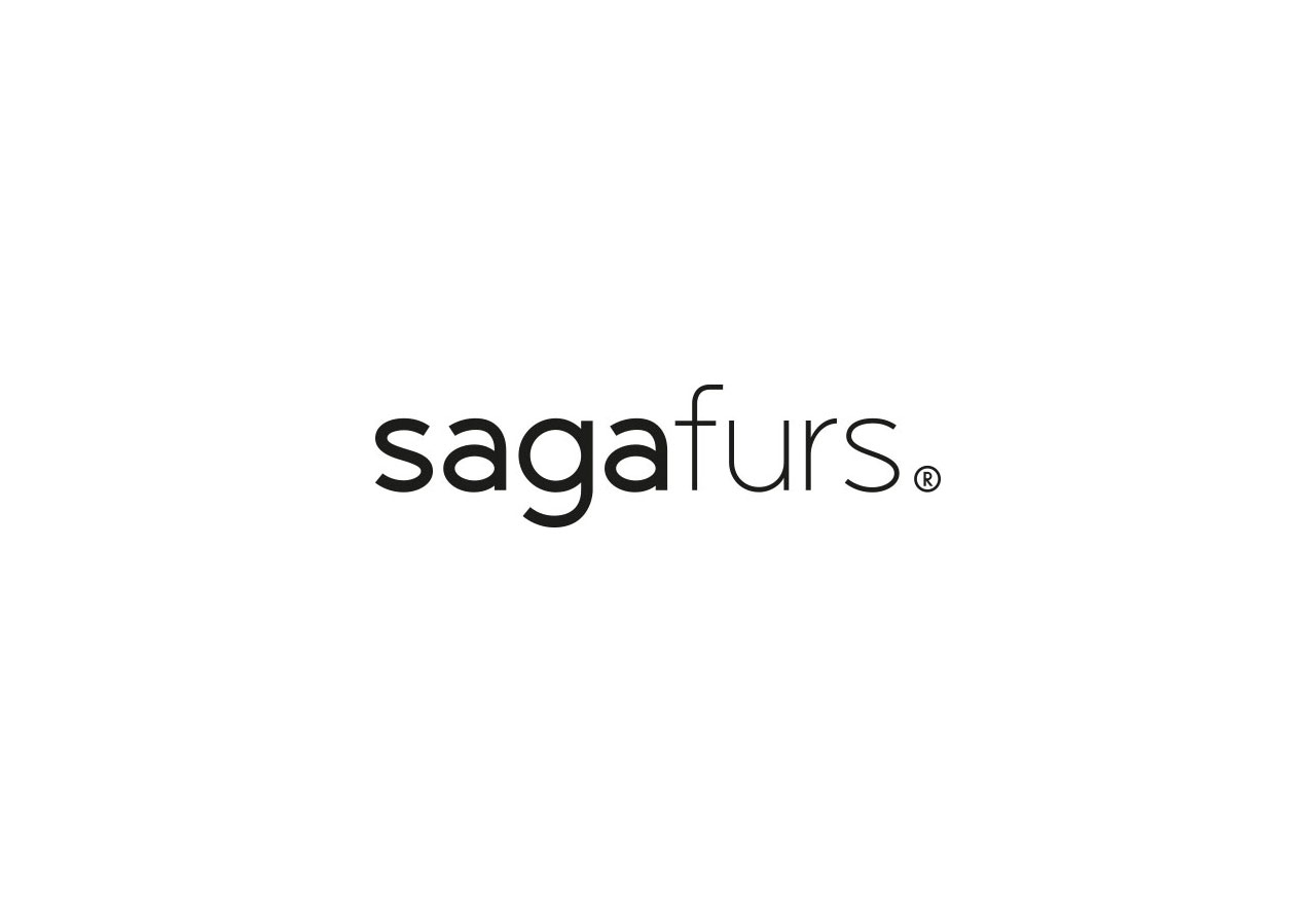 SAGA Shadow fox fur blanket - white