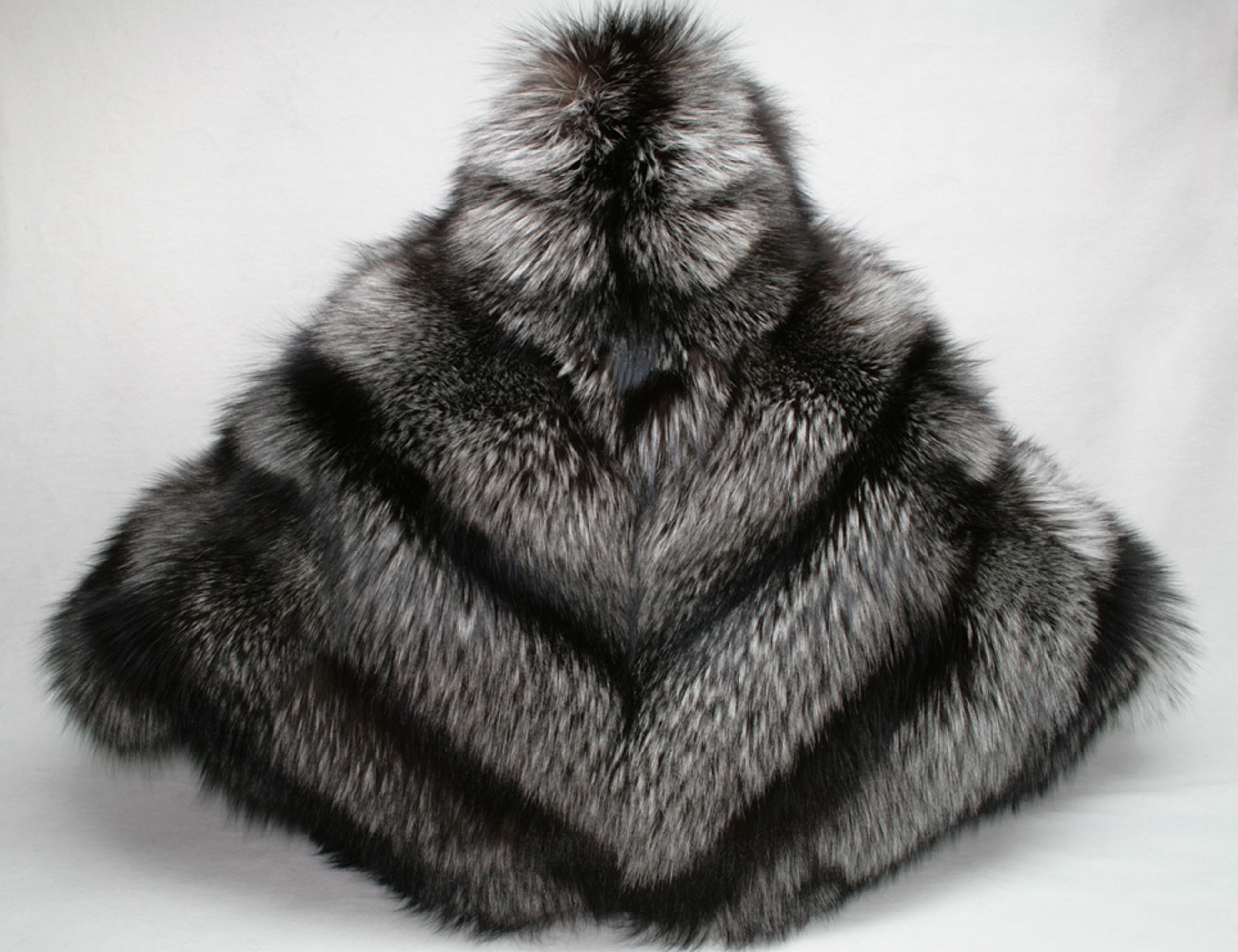 Silver fox fur pillow with - SAGA