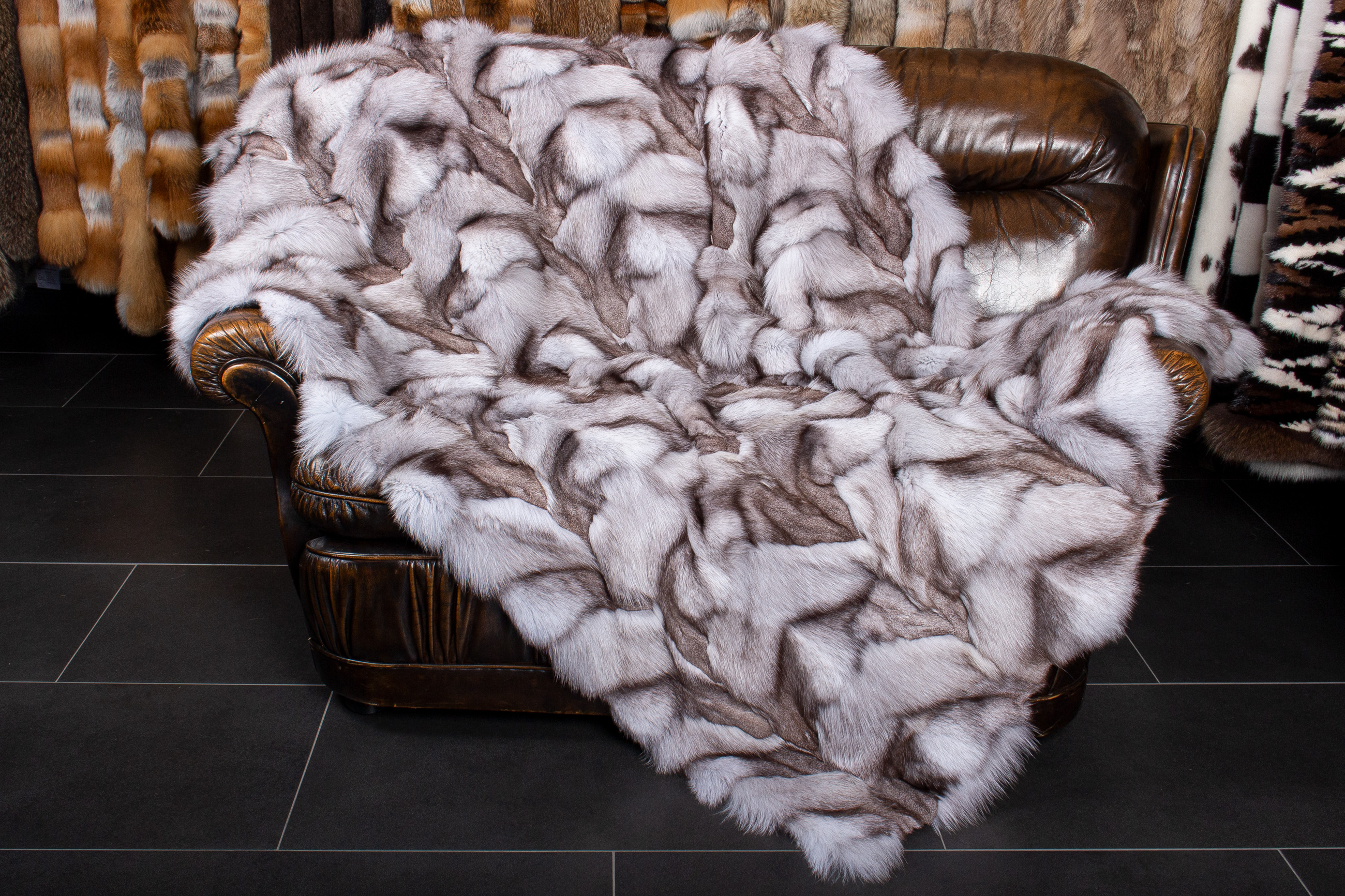 Blue Fox Paw Fur Blanket - Genuine Fur