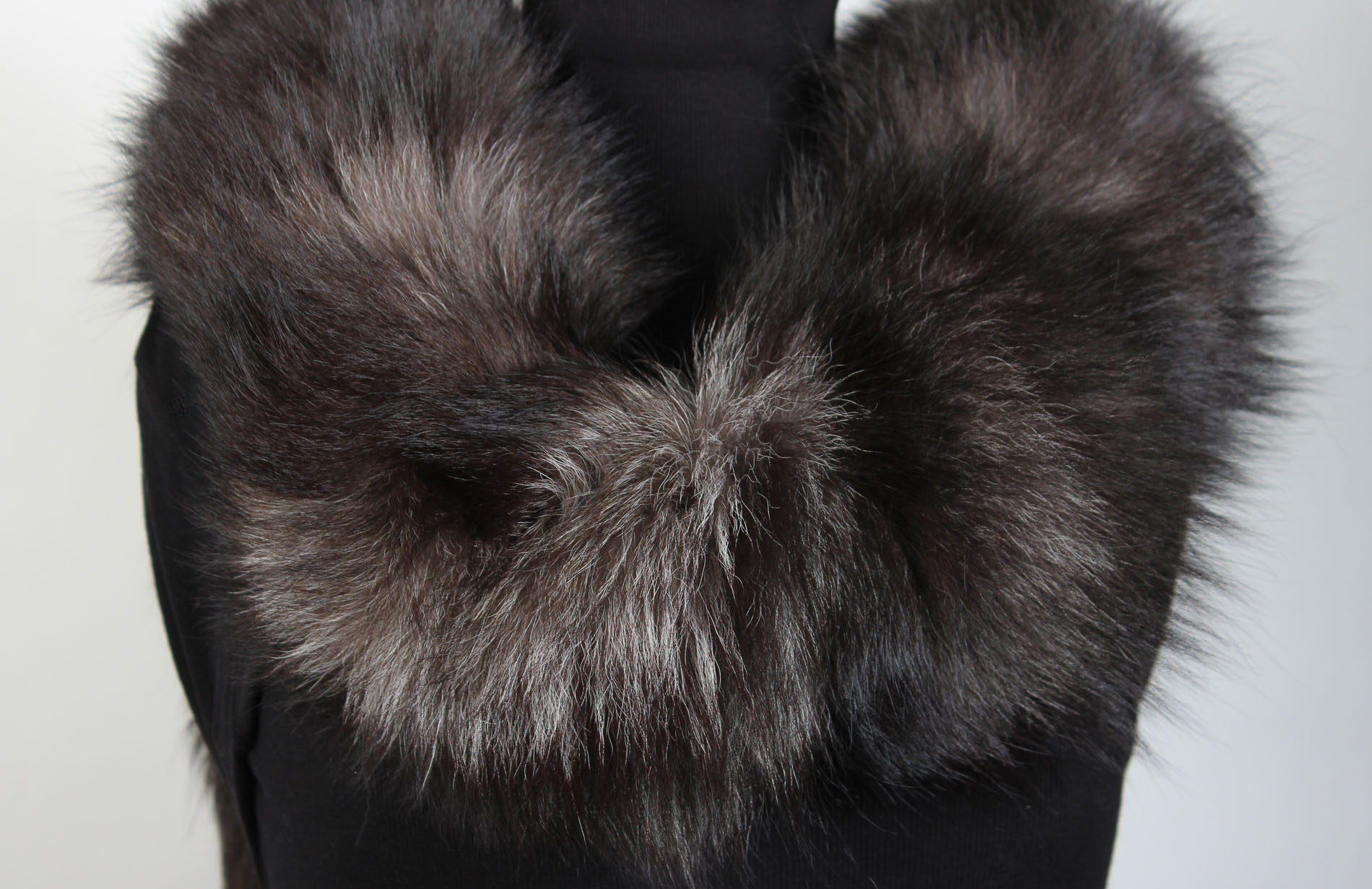 Anakonda Royal full fur boa, silver grey fox / arctic-store