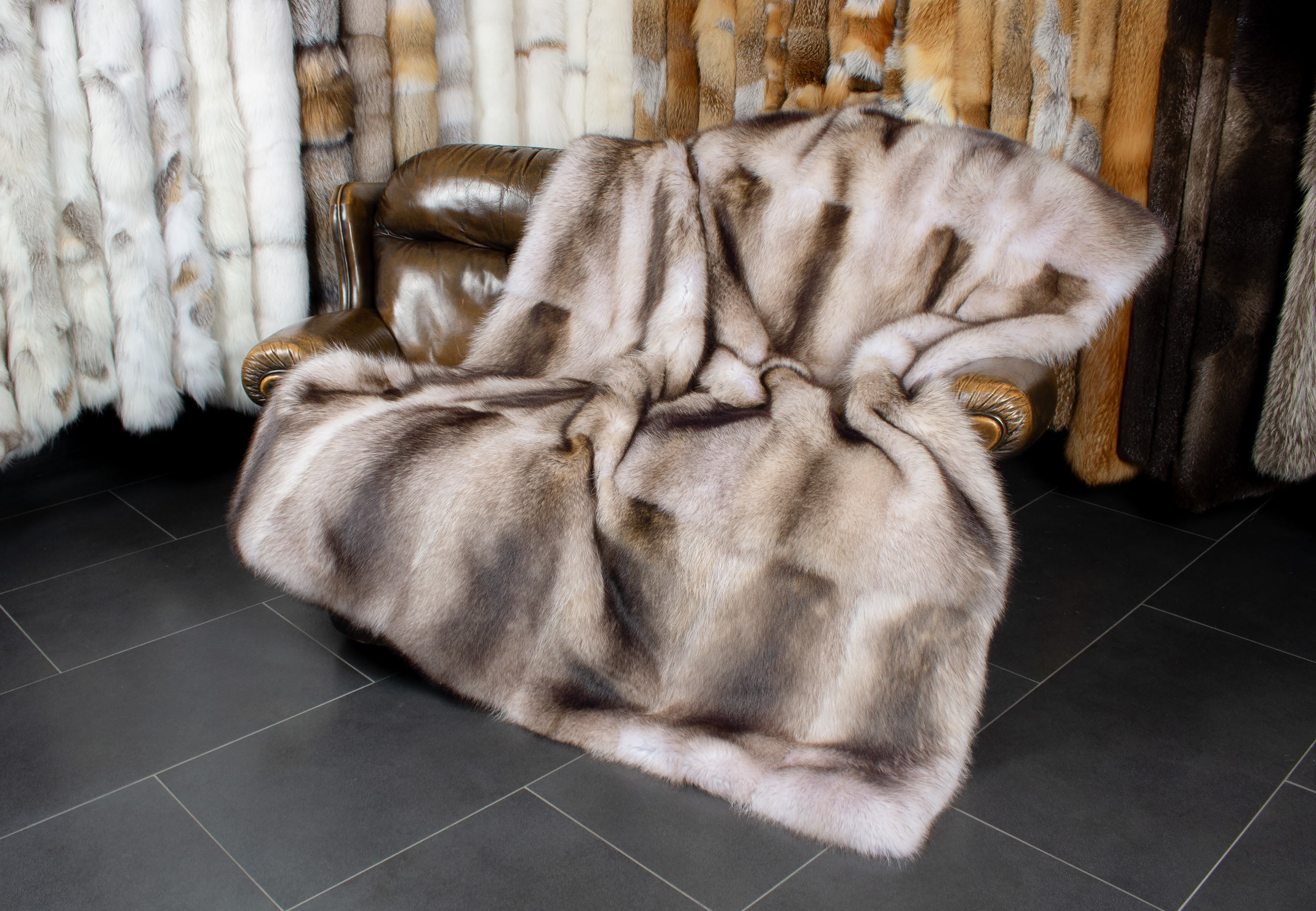 Light Raccoon Fur Blanket - Bleached