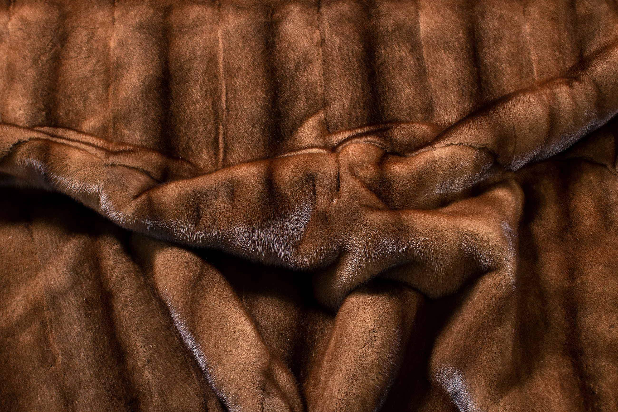 6-4160-Grosser-Nerz_Teppich-Echtpelz-Lars-Paustian-Pelze Genuine Mink Fur Carpet in Large