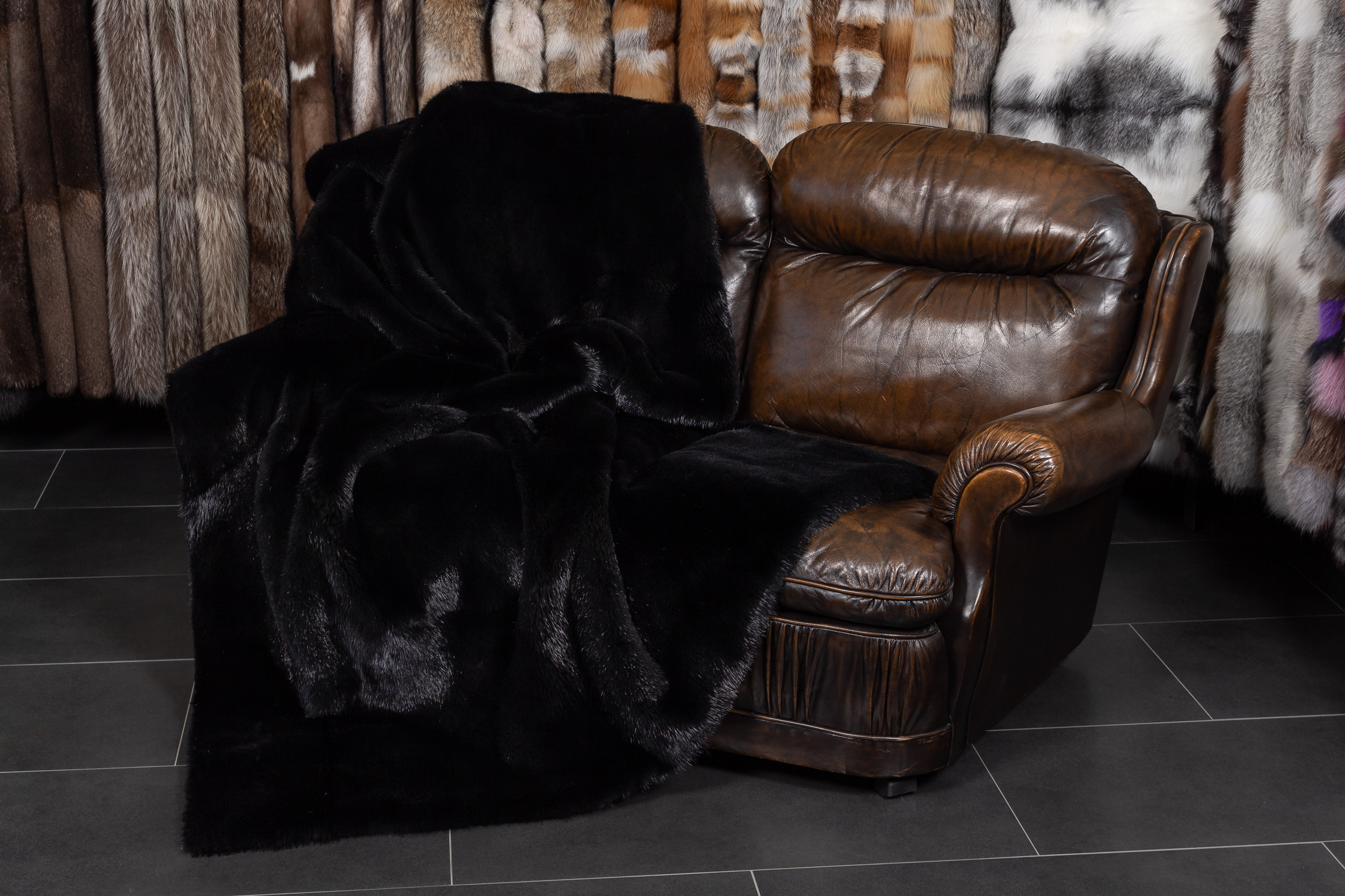 Canadian Beaver Fur Blanket in black