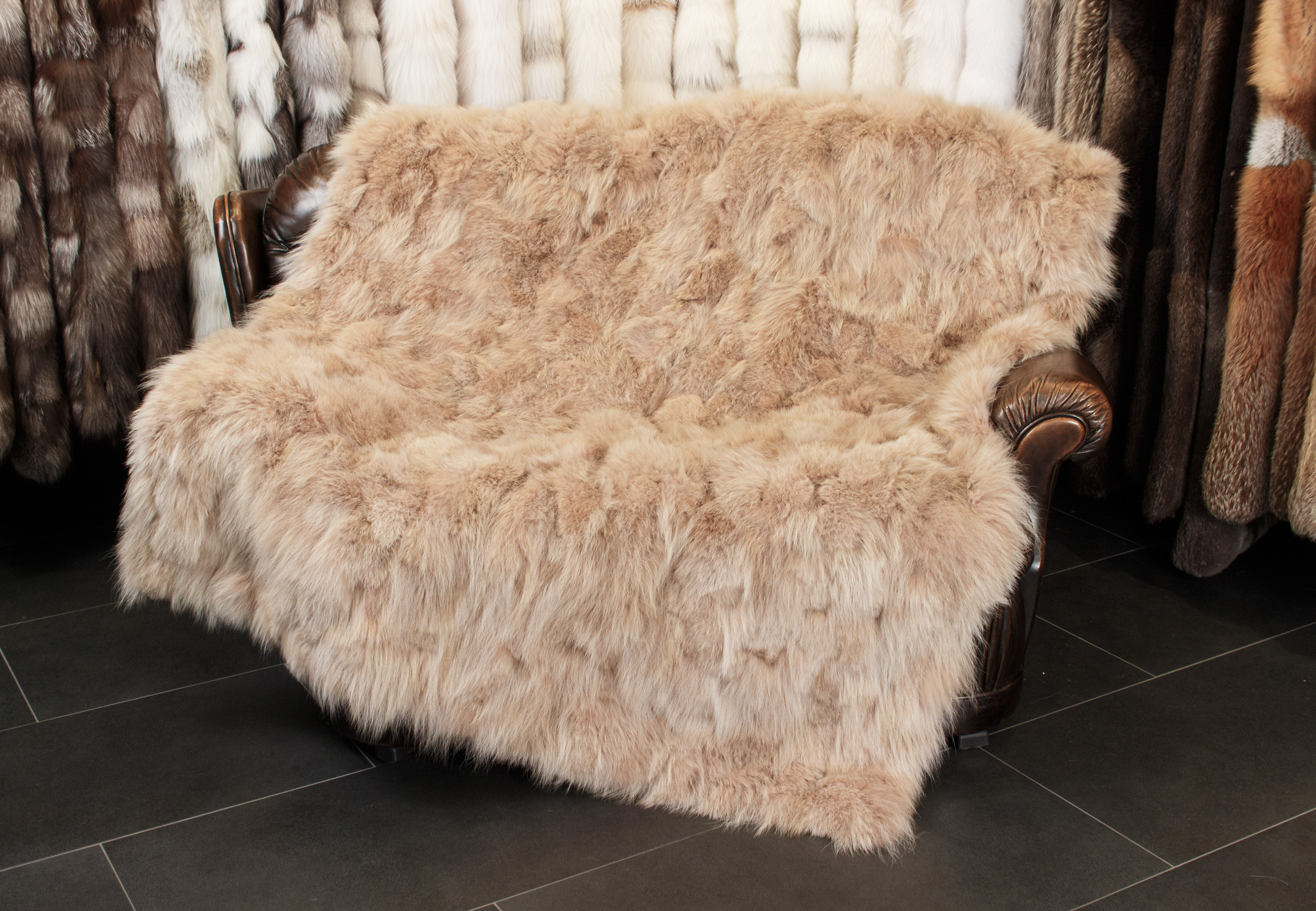 Soft Coyote-sides Fur Blanket in Sand Beige