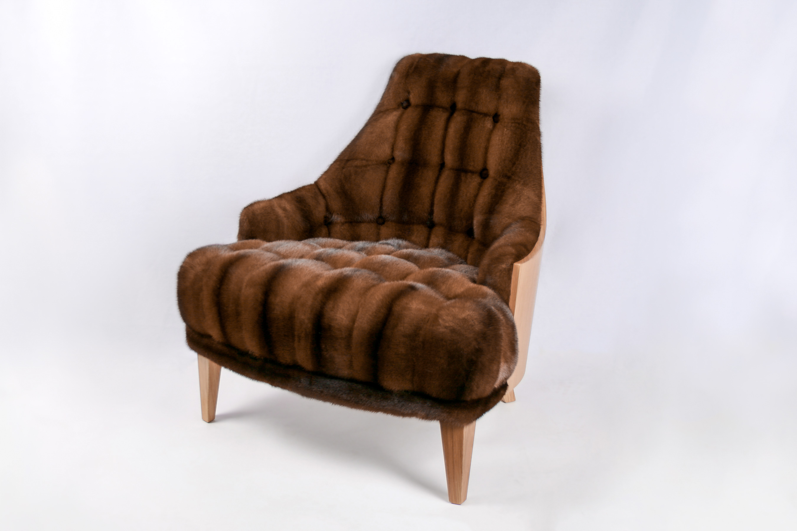 1-1023-Sessel-Nerz-Polster-braun Mink Chair brown Kopenhagen Fur