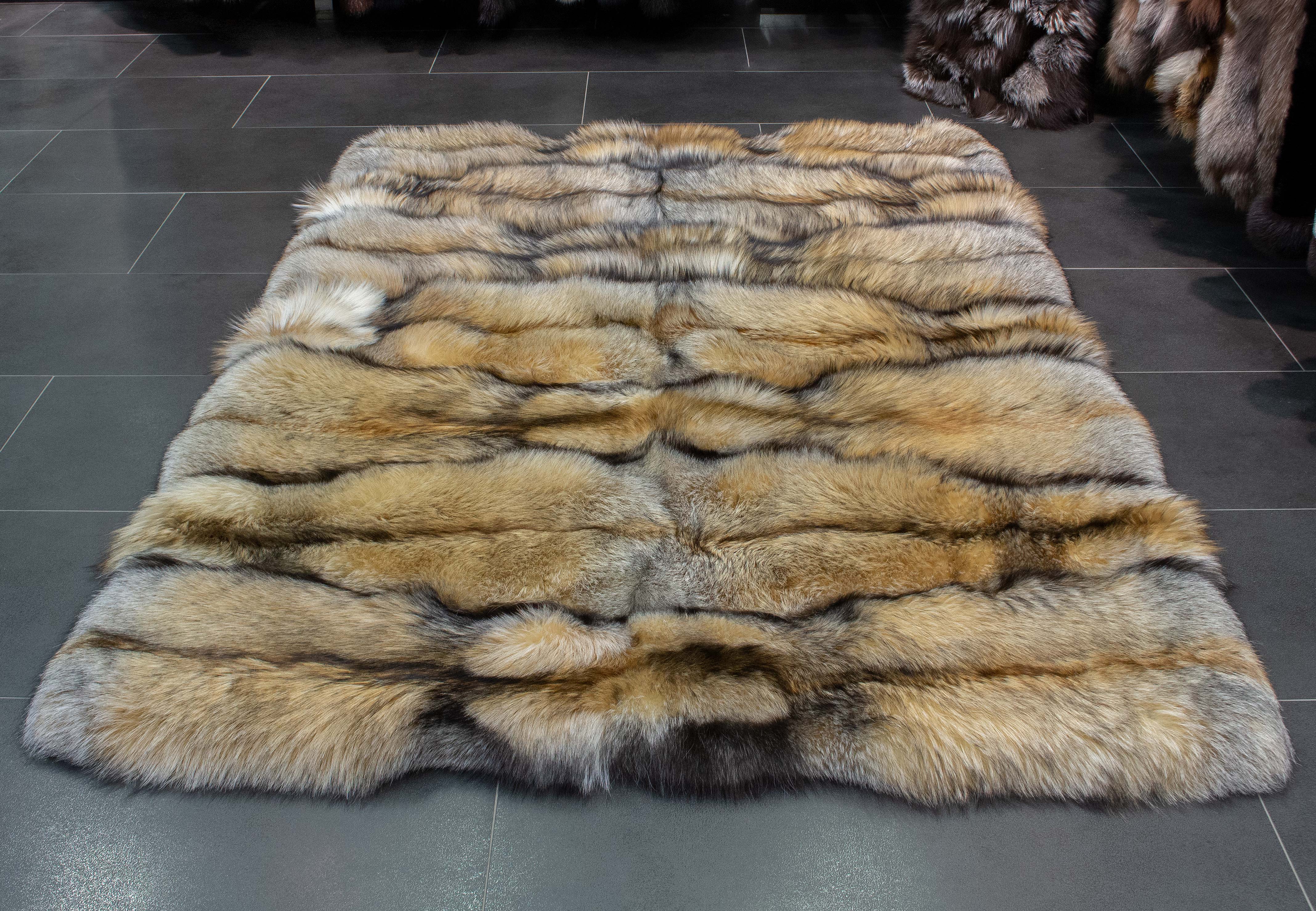 Smokey Fox Carpet "Golden Sparkle"