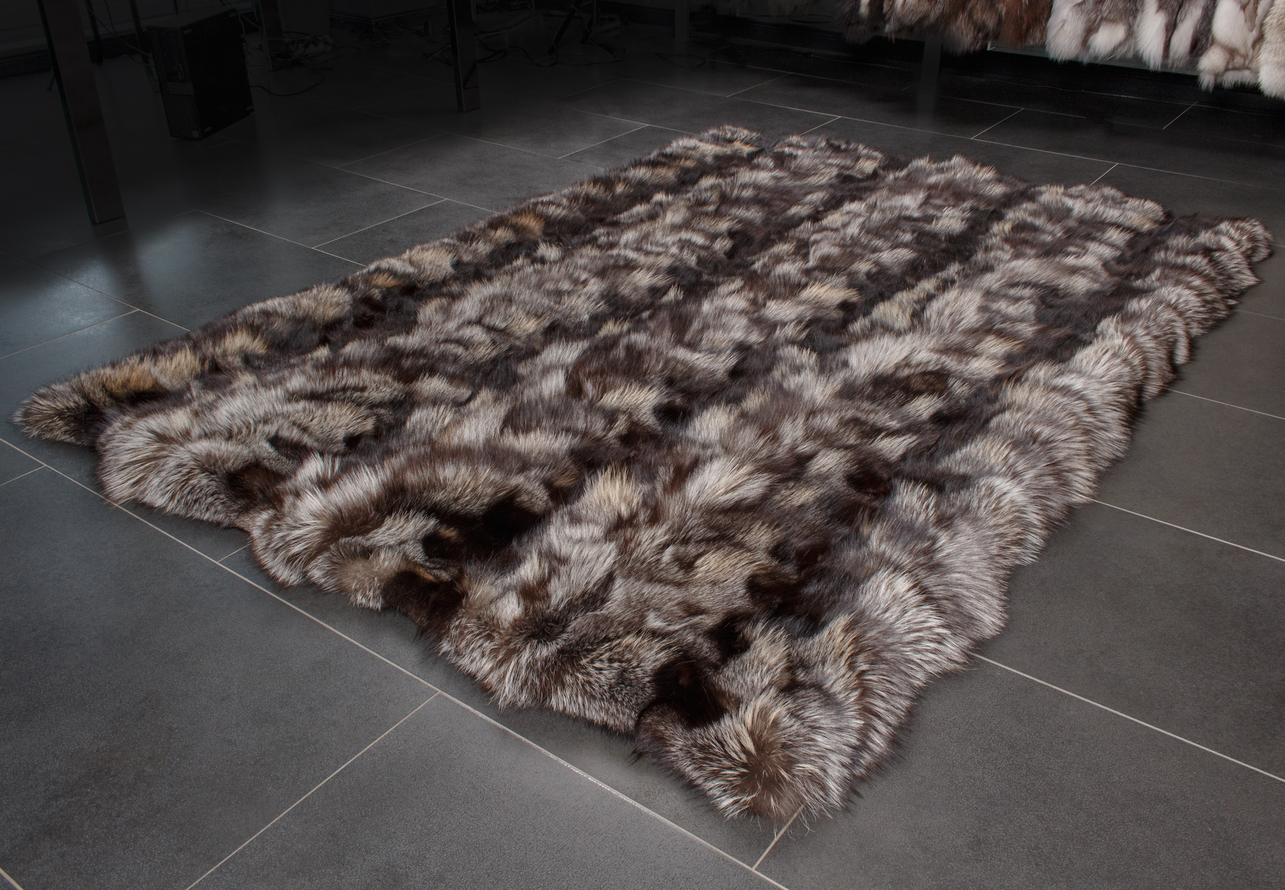 Golden Cross Fox Sides Fur Carpet Golden Cross Fox Sides Fur Carpet
