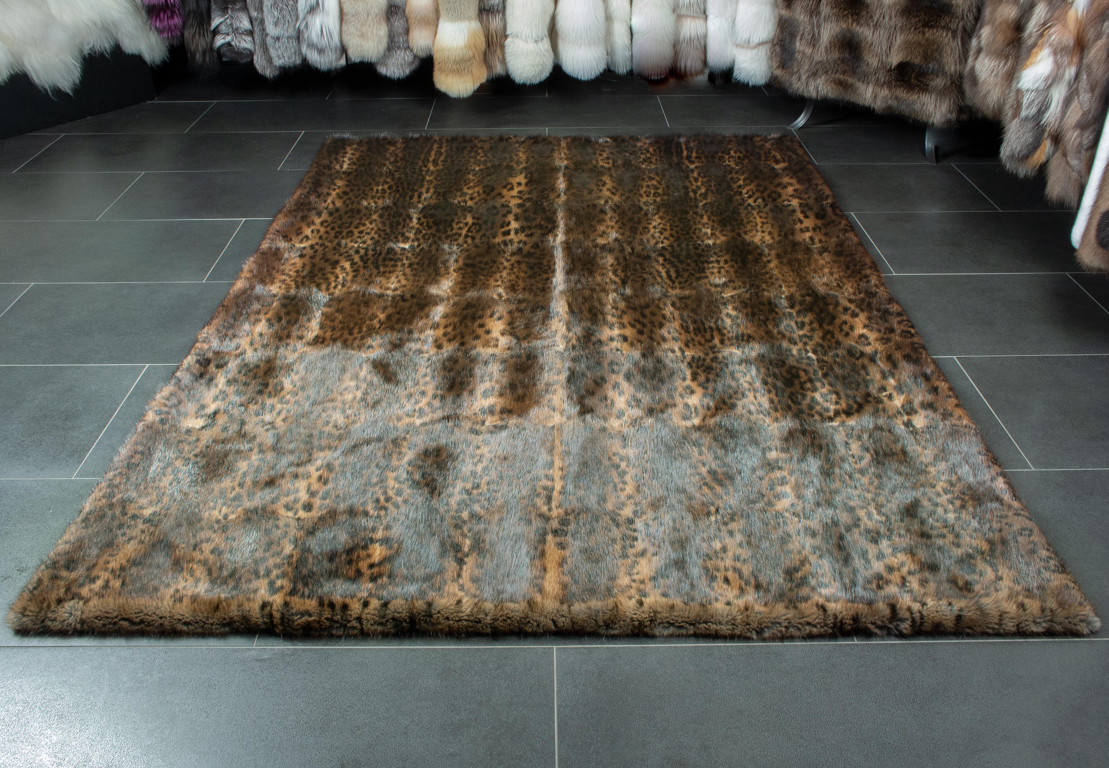 Real Muskrat Fur Rug with special prints