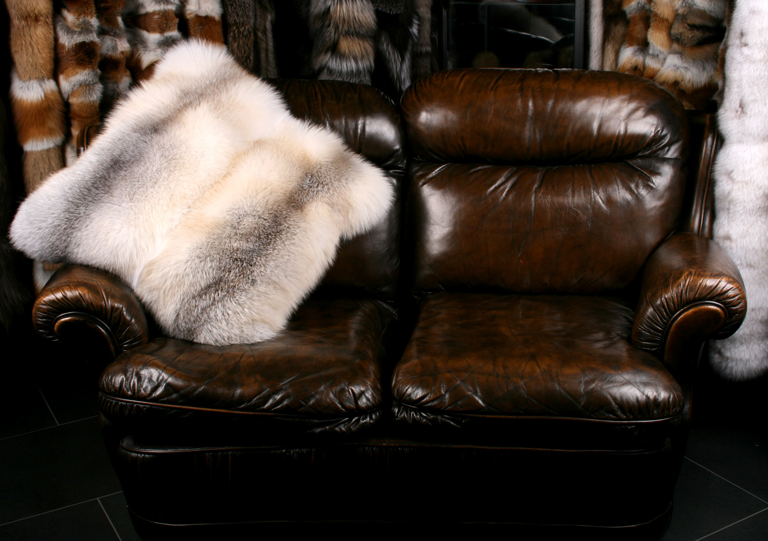 Fawn Light Fox Fur Pillow (SAGA Fur)