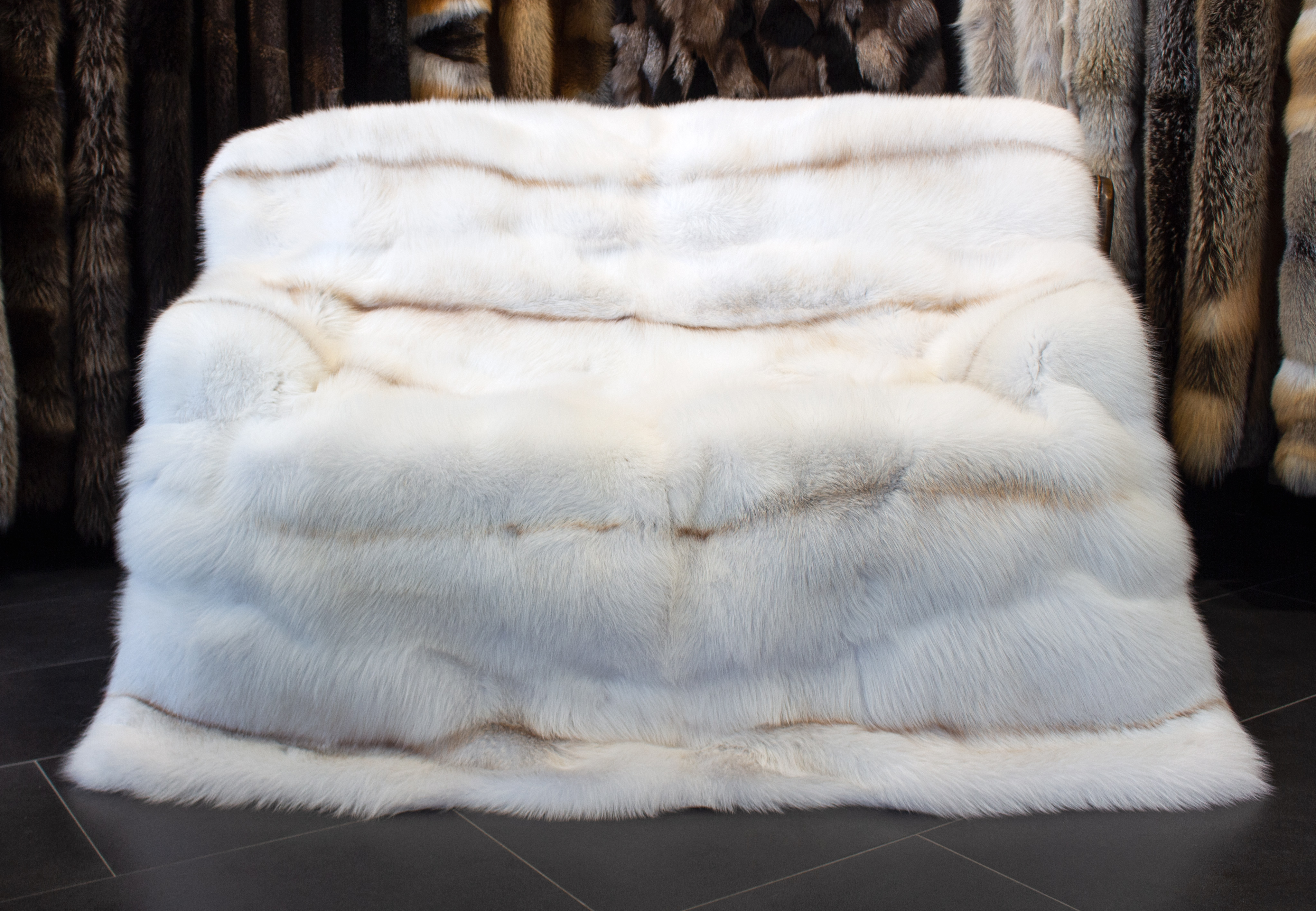 Golden Island Arctic Frost Fox Fur Blanket