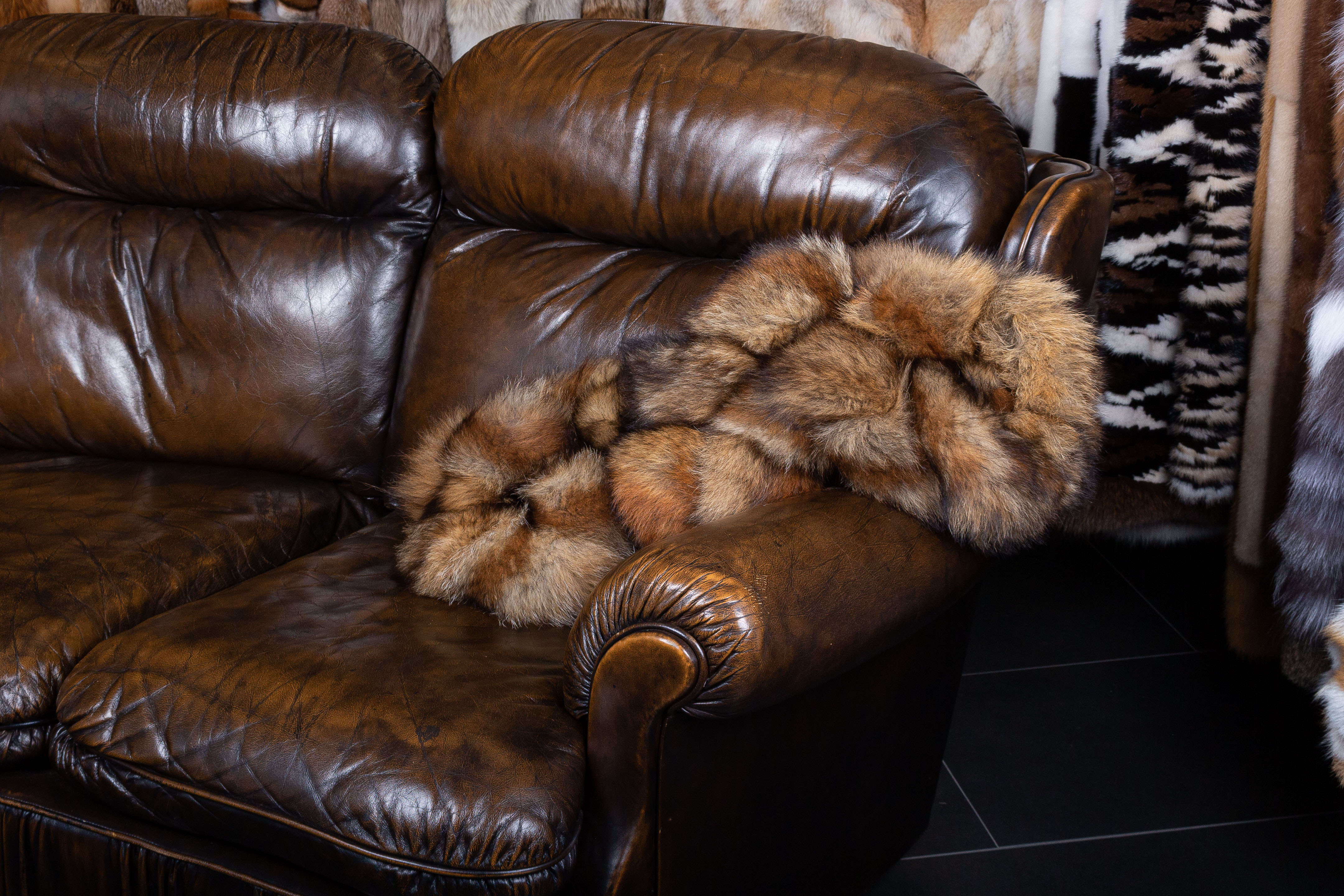 Decorative Red Fox Fur Cushion - Wild Fur