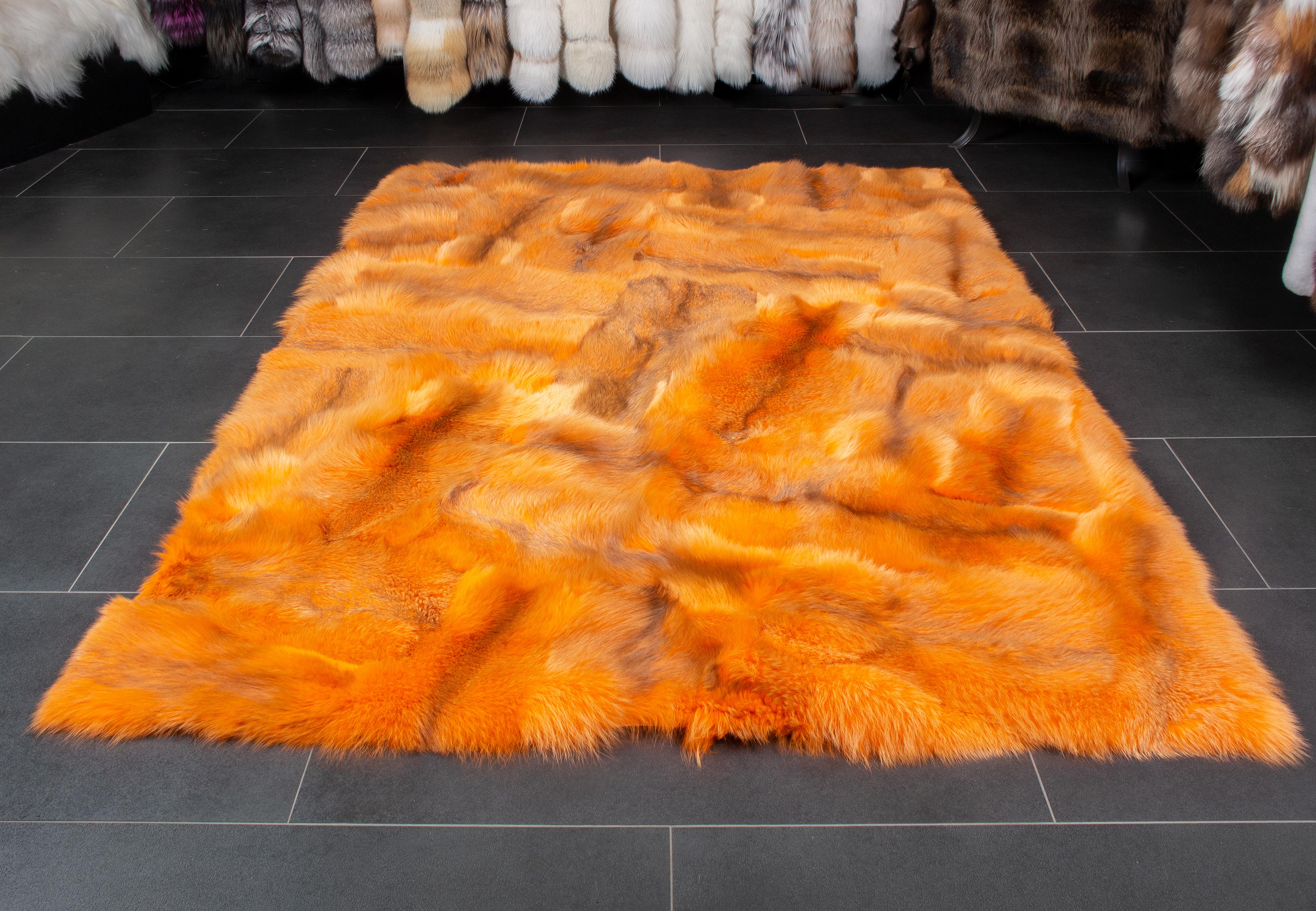 2-2219-Echtfell-Teppich-europaeischen-Rotfuchs-orange-Fellteppich Authentic European Red Fox Rug in orange