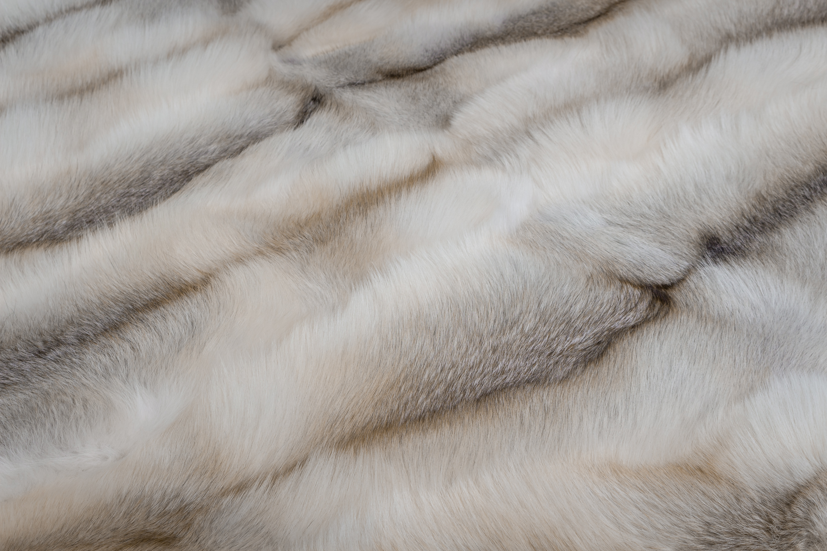 Fawnlight Fox Fur Rug - Round Shape