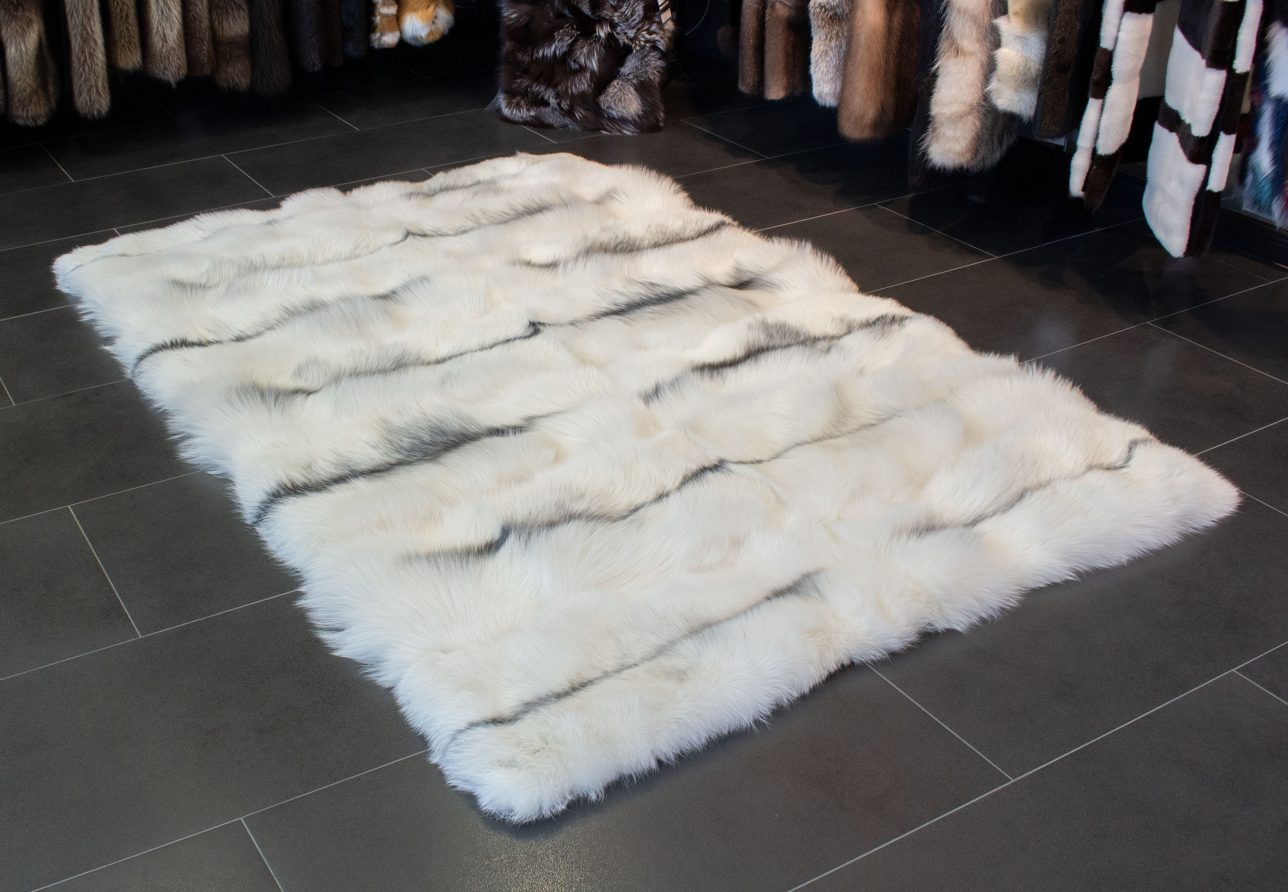 Arctic Marble Fox Fur Carpet