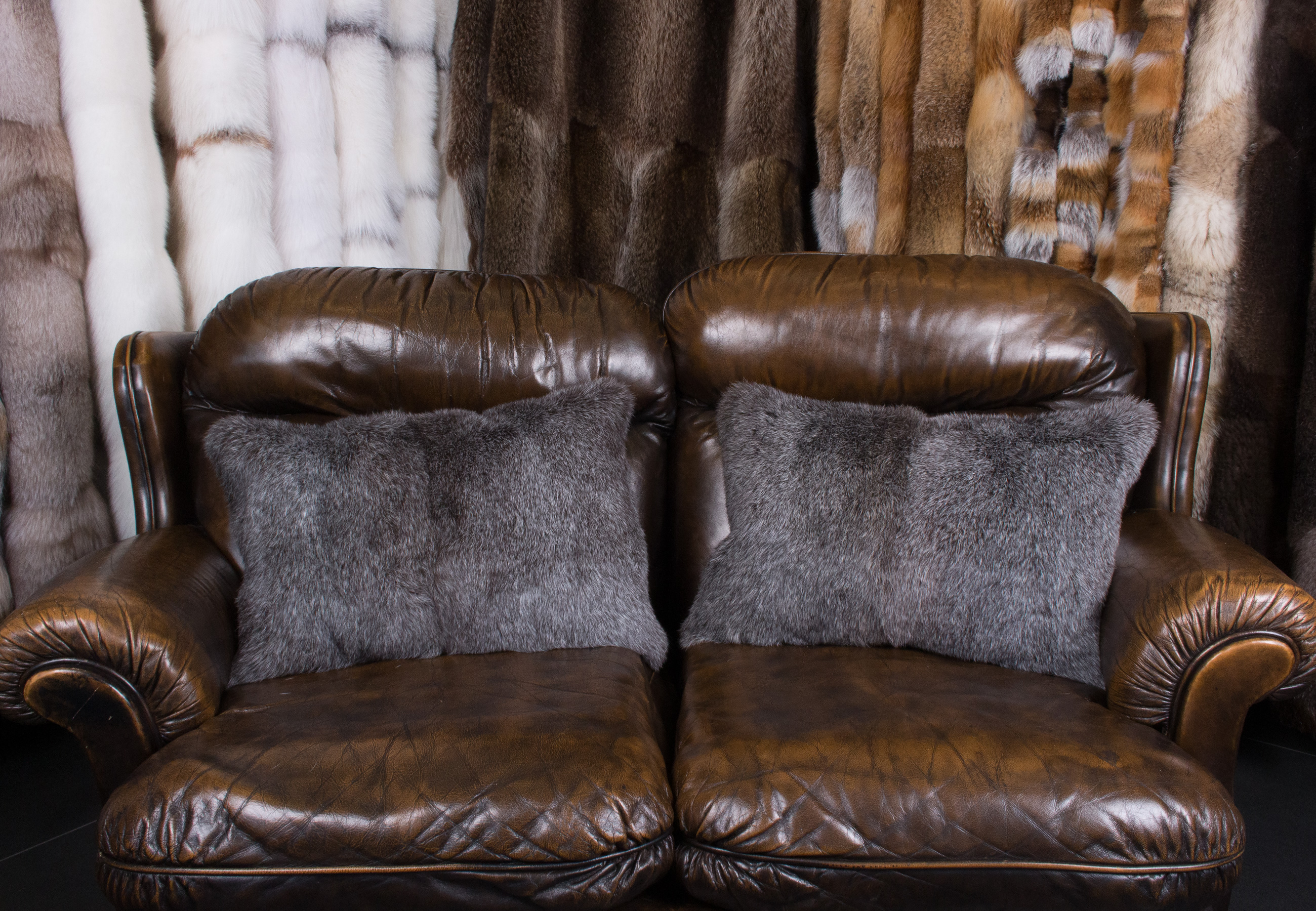 Real Rabbit Fur Cushion in gray Real Rabbit Fur Cushion in gray