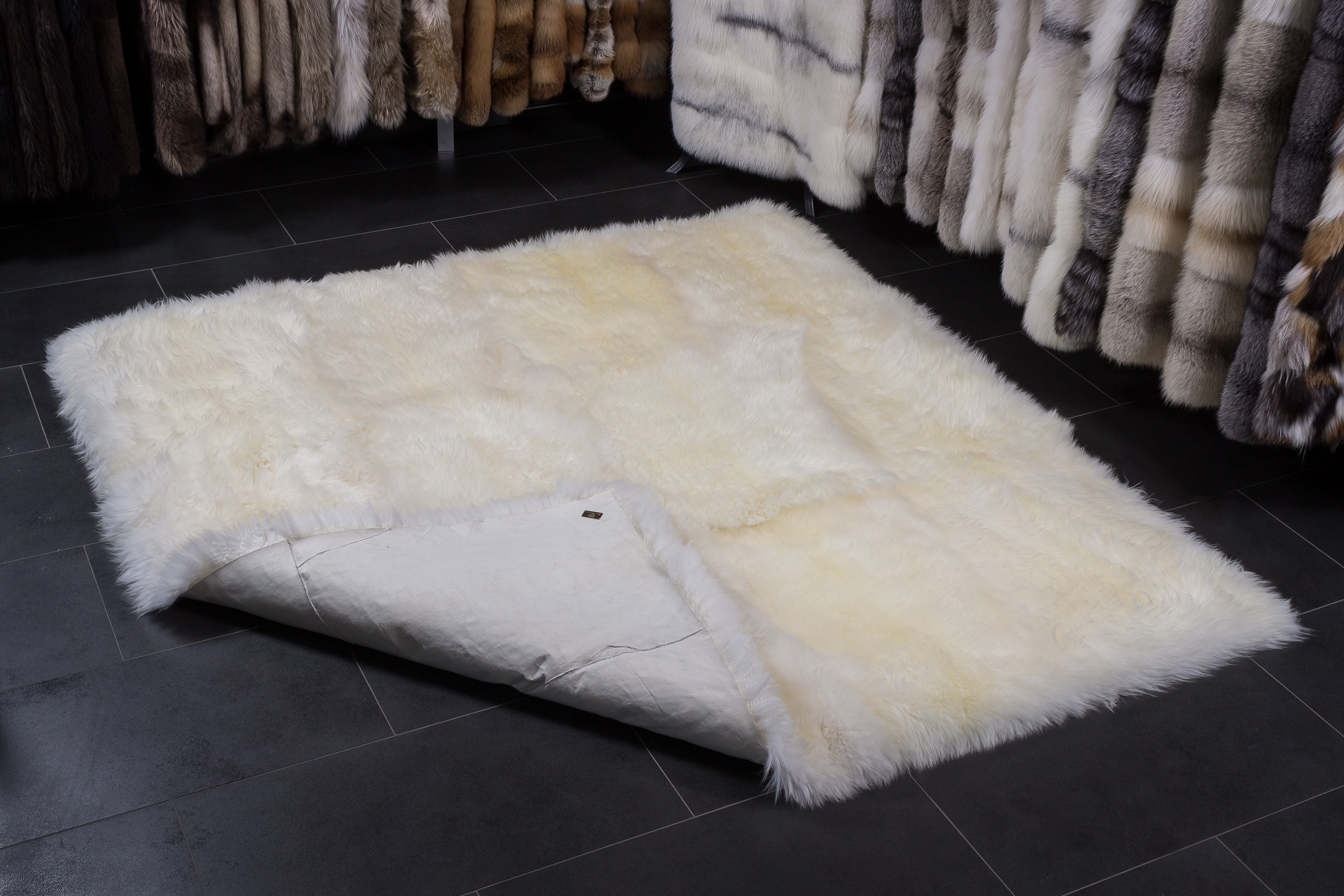 Australian Lamb Fur Carpet natural white