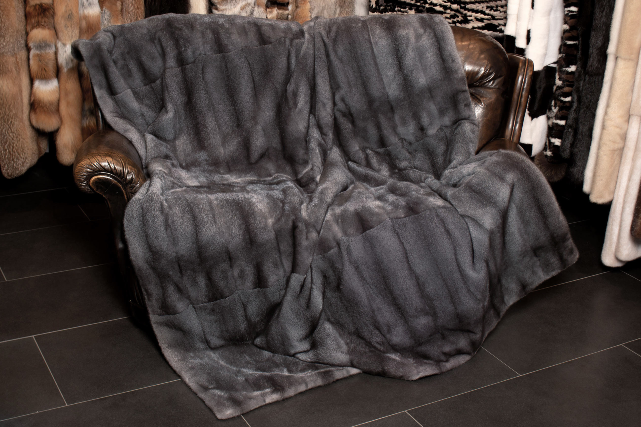 1-2700-Special-Real-Fur-Throw-Blue-Iris-Mink-Skins-Lars-Paustianhmt68moI7iwkt Blue Iris Mink Fur Blanket made from real fur