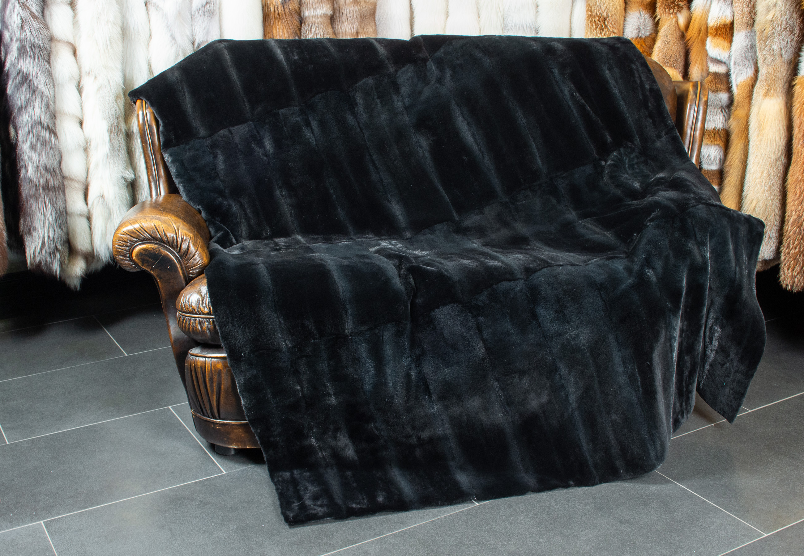Genuine Mink Fur Blanket in Black & Turquoise Genuine Mink Fur Blanket in Black & Turquoise