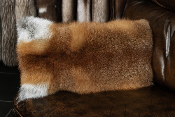 Almohada de piel de zorro rojo europeo