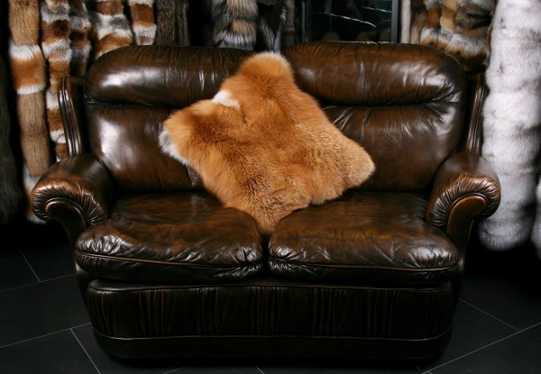Almohada de piel de zorro rojo canadiense