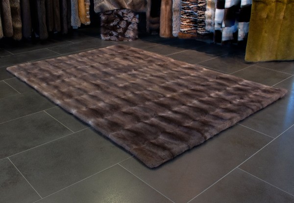 Soft Muskrat Fur Carpet in gray