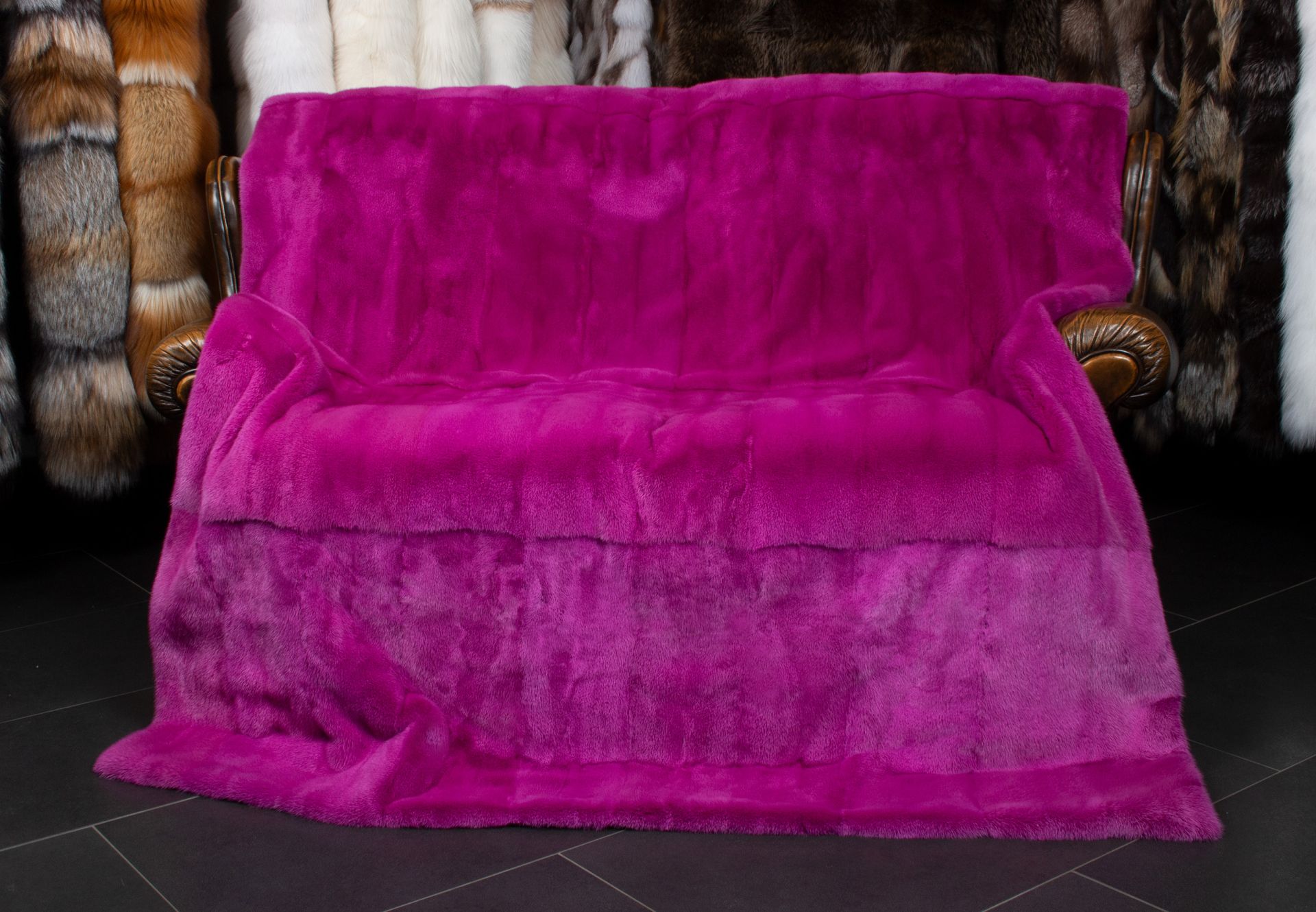 Pink Mink Fur Blanket | Luxurious Interior